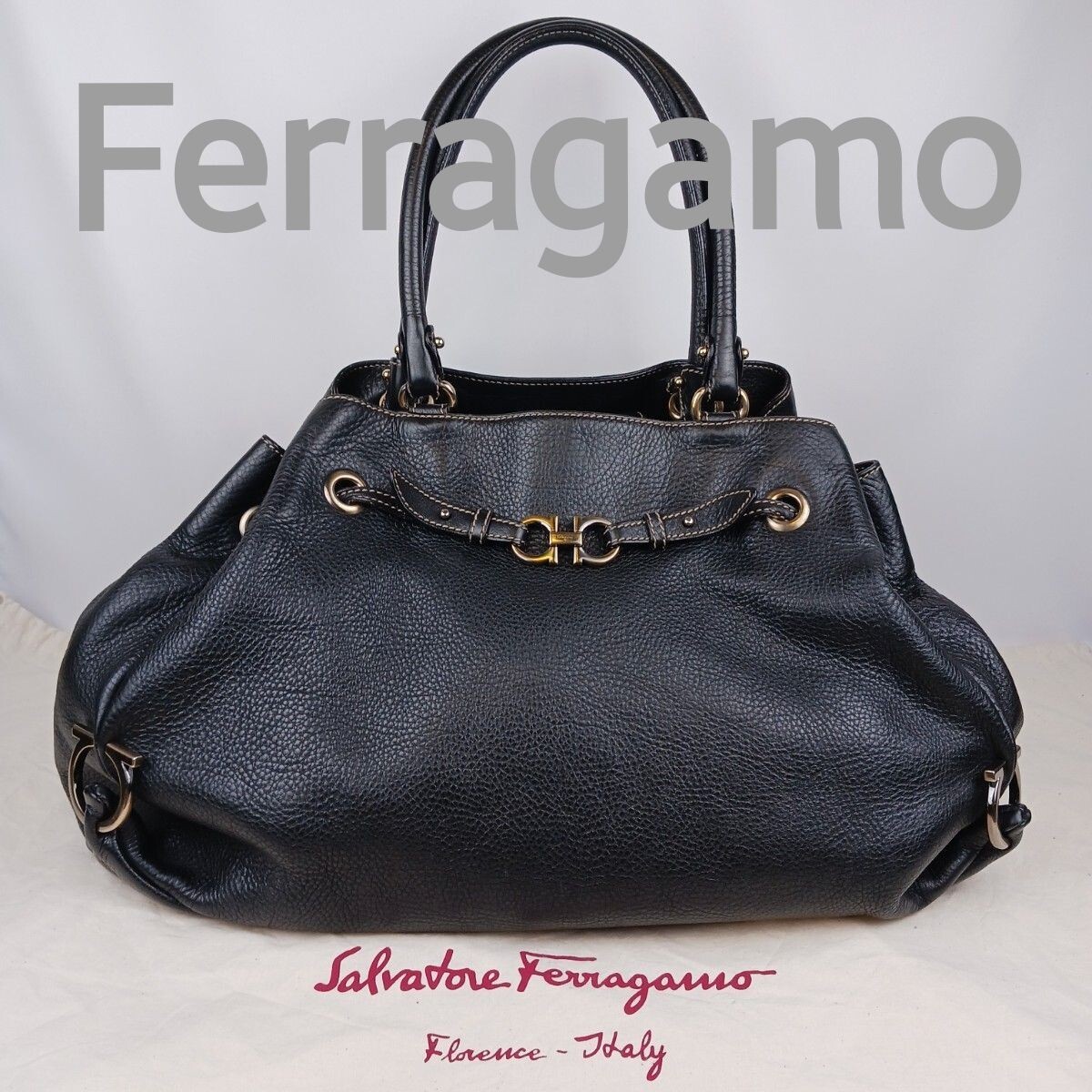 Ferragamo Black Leather Gancini Tote Bag Gold Hardware Made in Italy Y2k