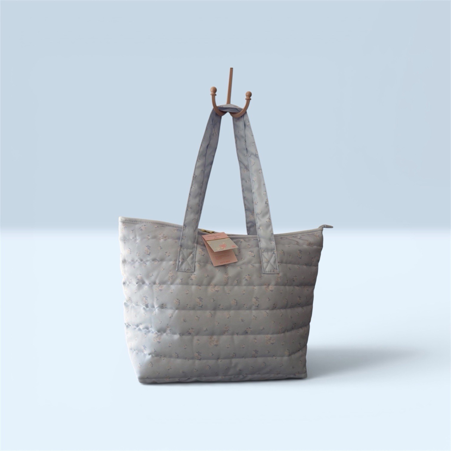 LoveShackFancy x Target – Yoobi Everblooming Rosettes Ditsy Quilted Tote Bag BOW