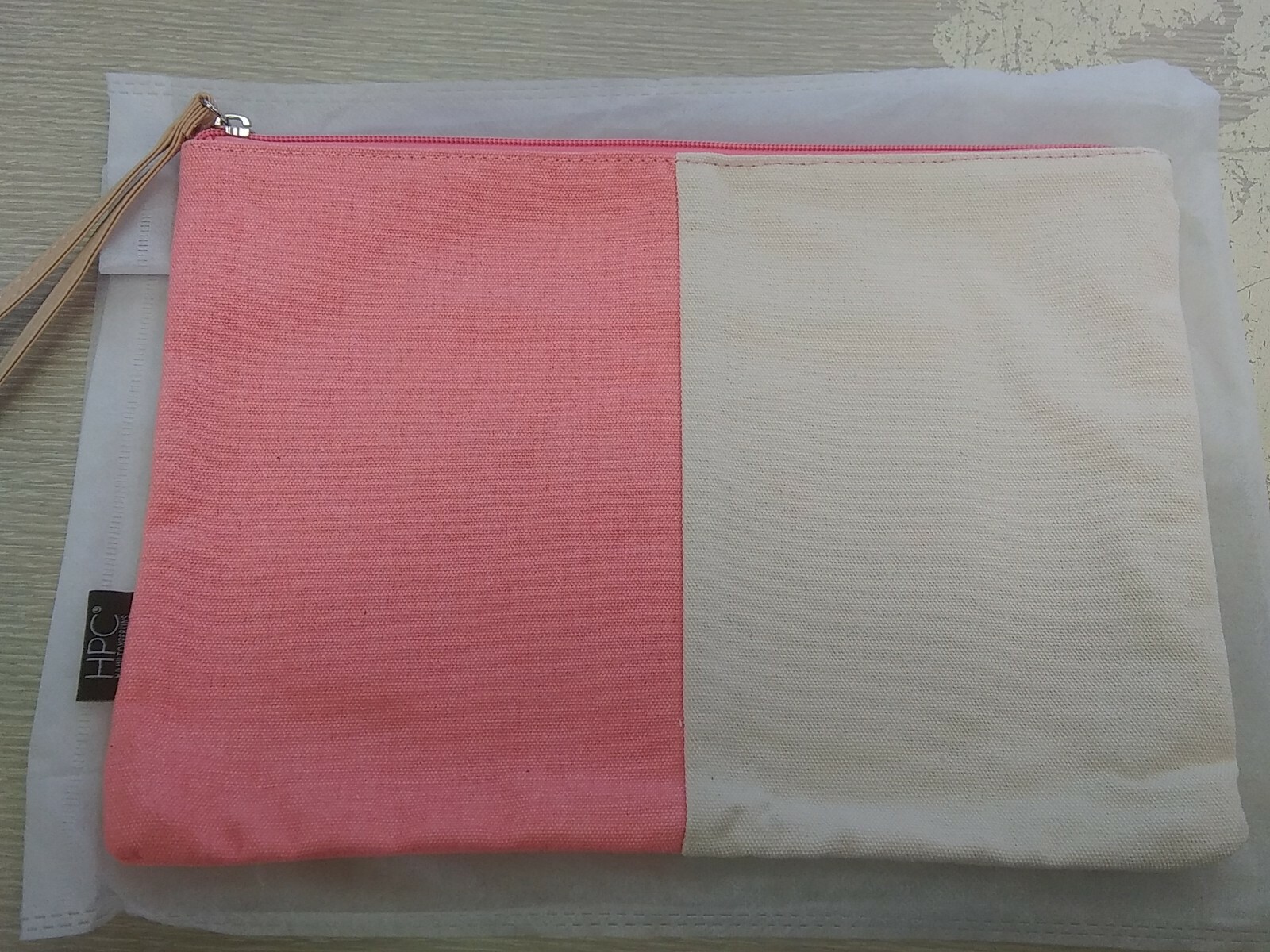 Hamilton Perkins Collection Everyday Pouch Tote Ellen Box Recycled Materials NEW