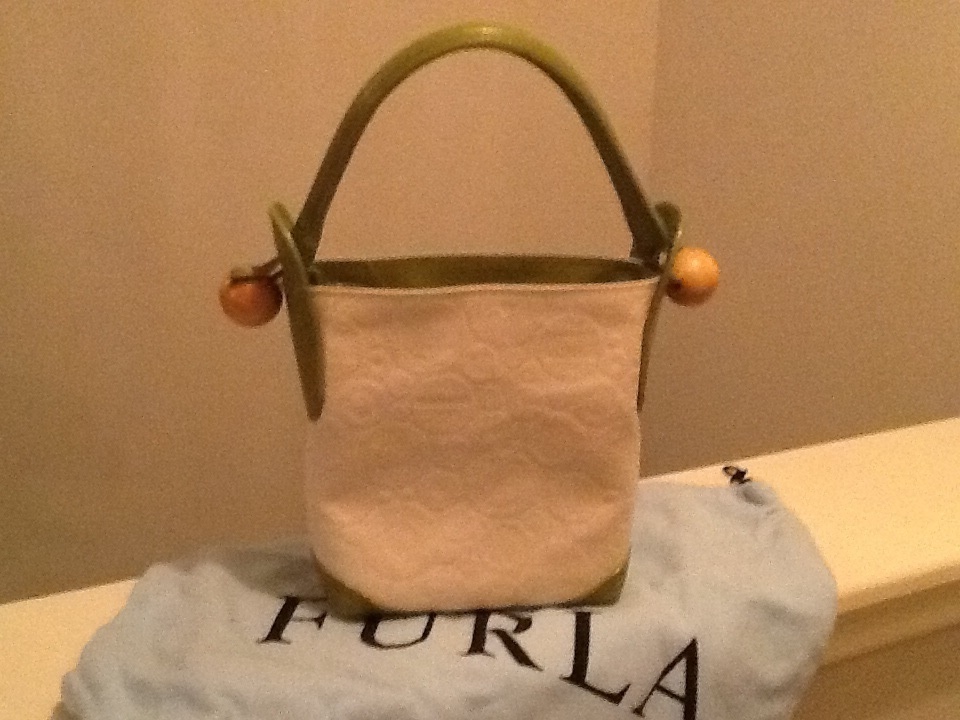 Furla modern artsy bubble embossed canvas green leather trim purse handbag nwt