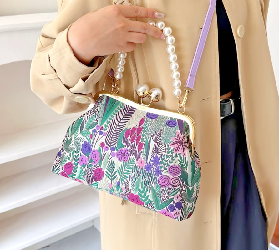 New Fashion Bag Botanical And Floral Motif