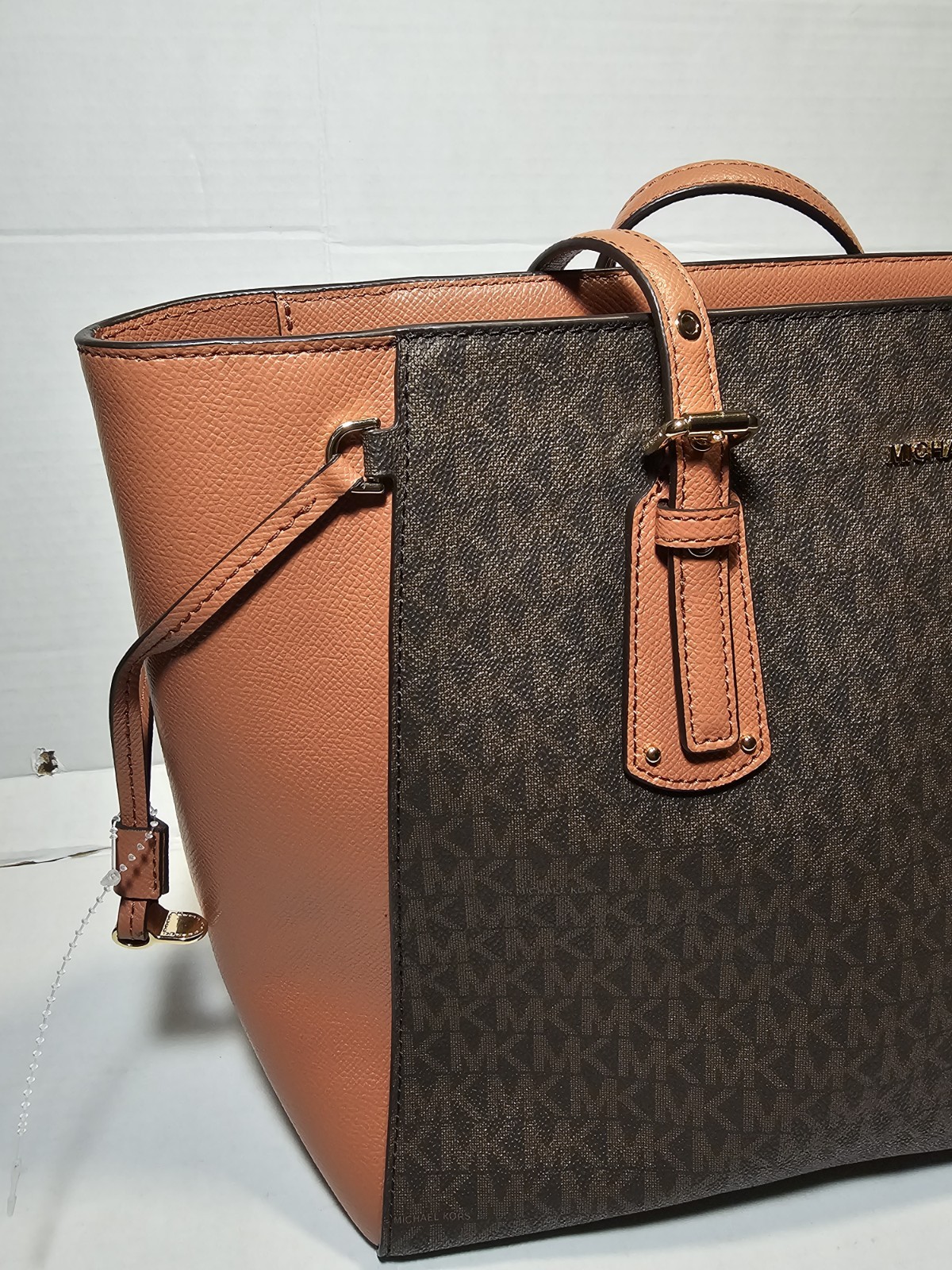Michael Kors Tote Tan and Brown NWT