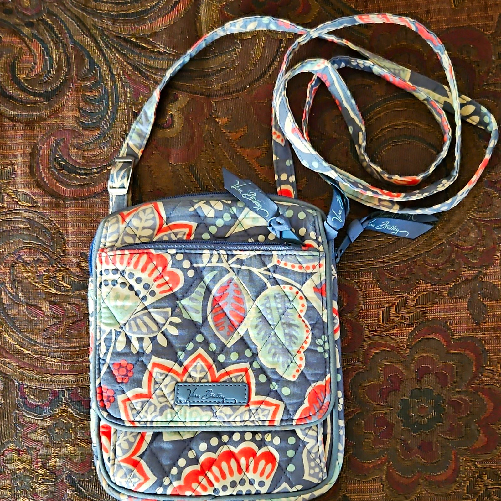 Vera Bradley Multicolor Floral Quilted Small Crossbody Bag Zip Snap Strap