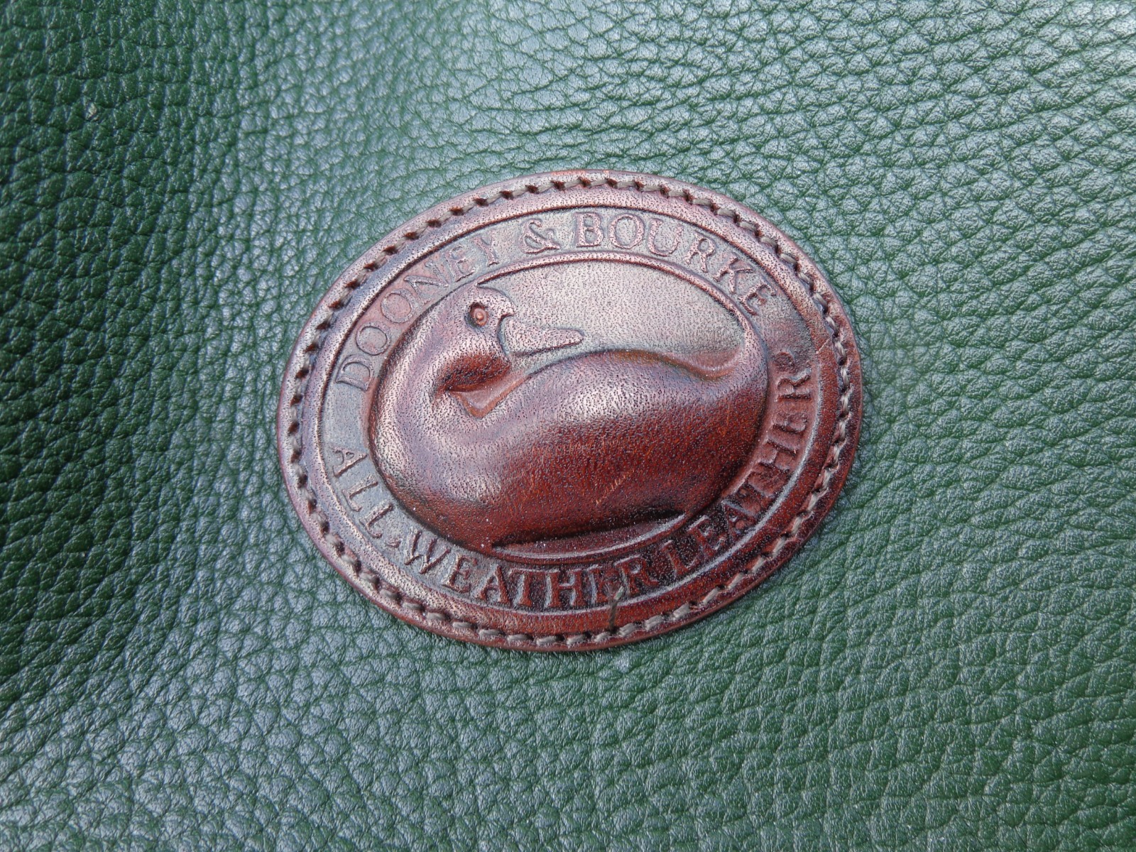 Vintage Dooney And Bourke Teton Bucket Bag Hunter Green Camel Trim Leather USA