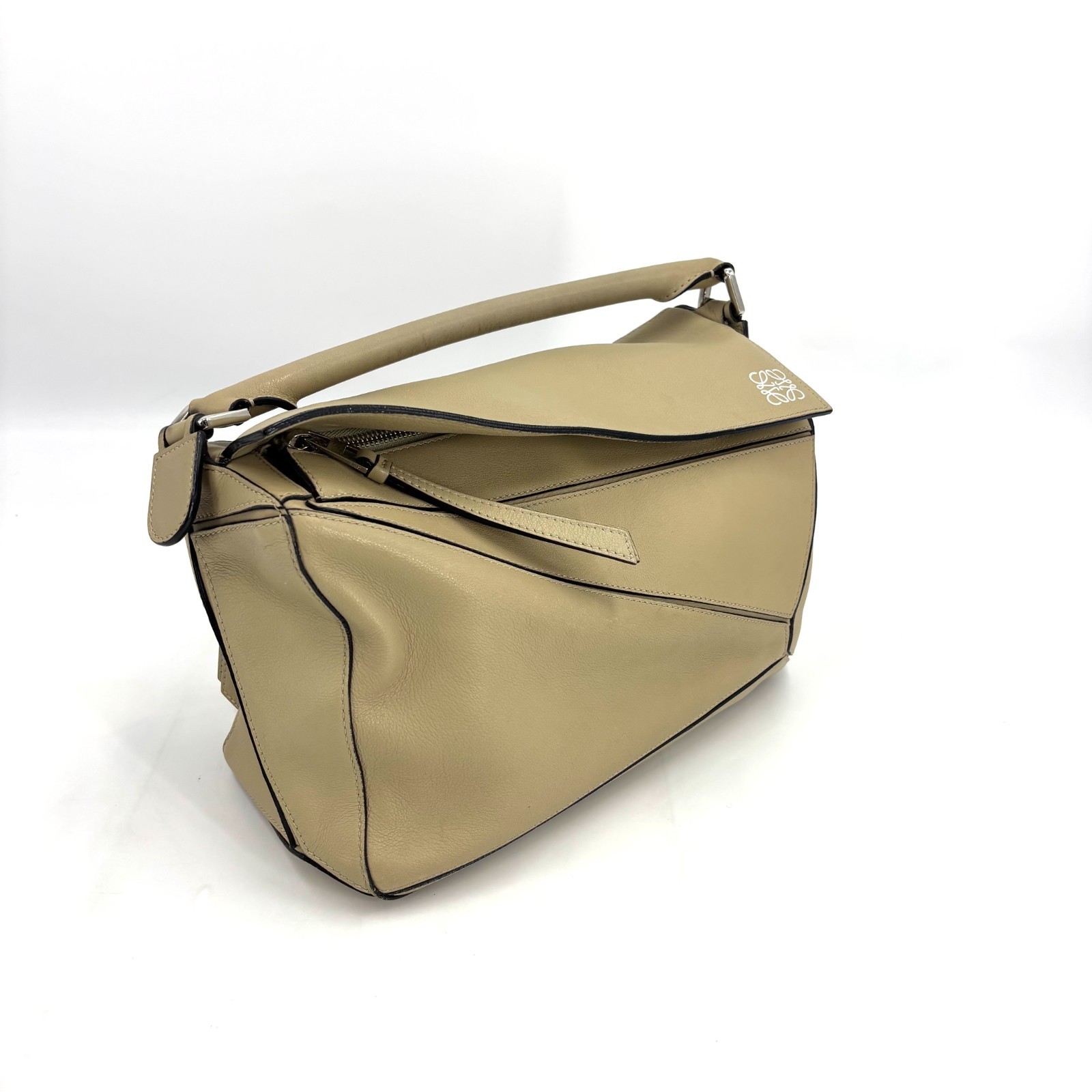 Loewe Sand Medium Puzzle Bag Grained Calfskin Leather Bag/j11854