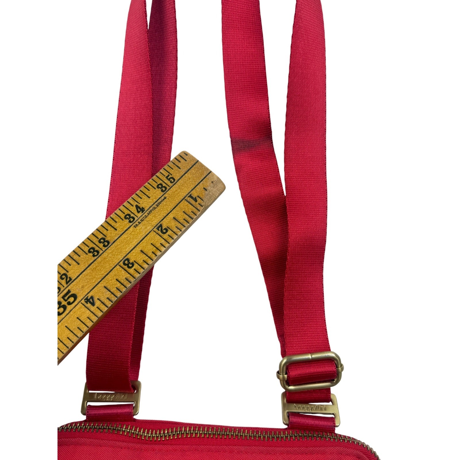 Baggallini Hanover Poppy Red Crossbody Purse Brushed Gold Hardware RFID Organize