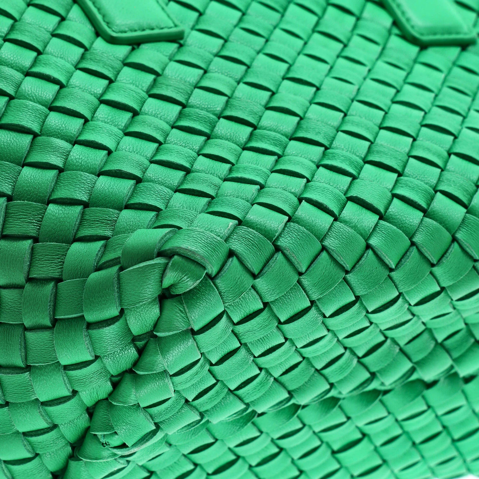 Bottega Veneta Cabat Tote Intrecciato Nappa Mini