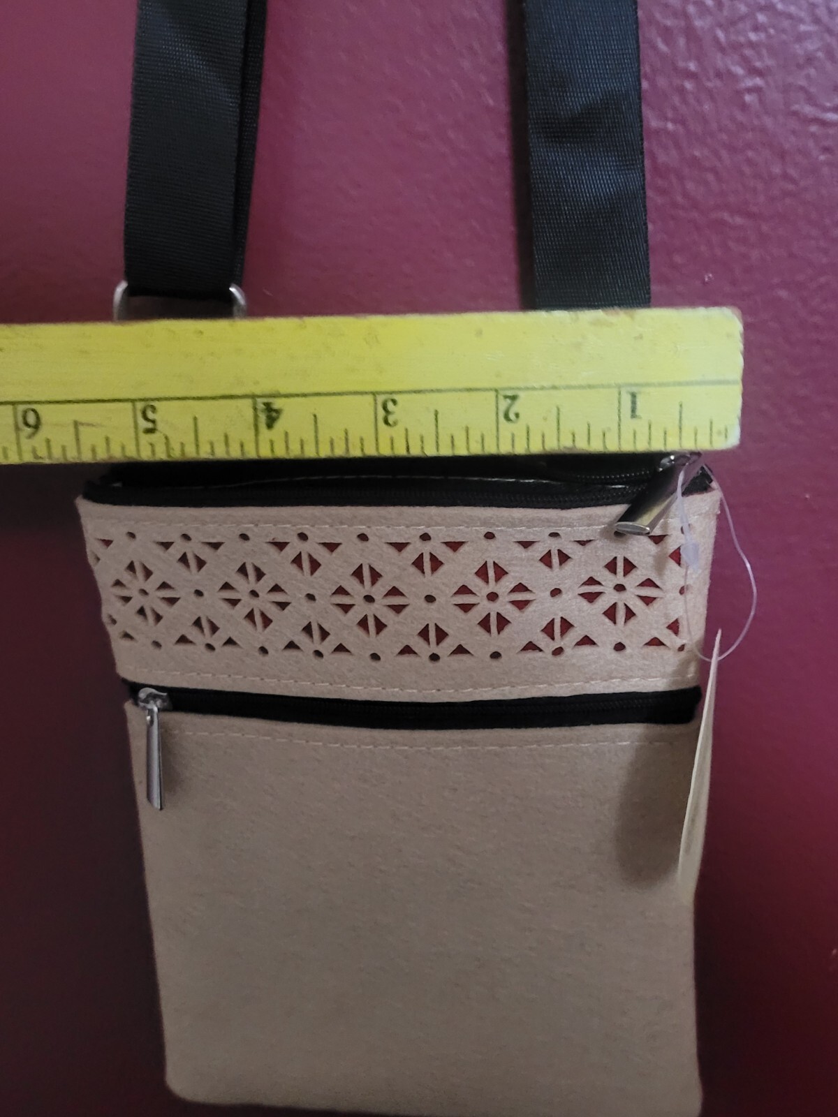 NWT Unique Boutique Modern Bag Collection Crossbody Messenger Style Cream TAN