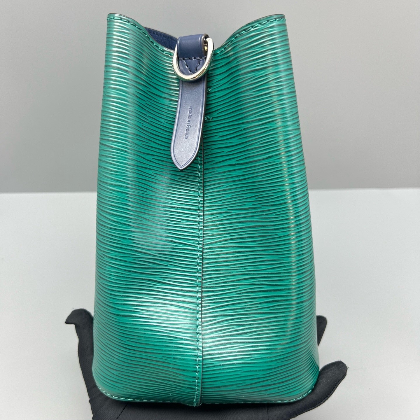 Louis Vuitton Pre-Owned Authentic Bucket Bag Green 20*20*13cm