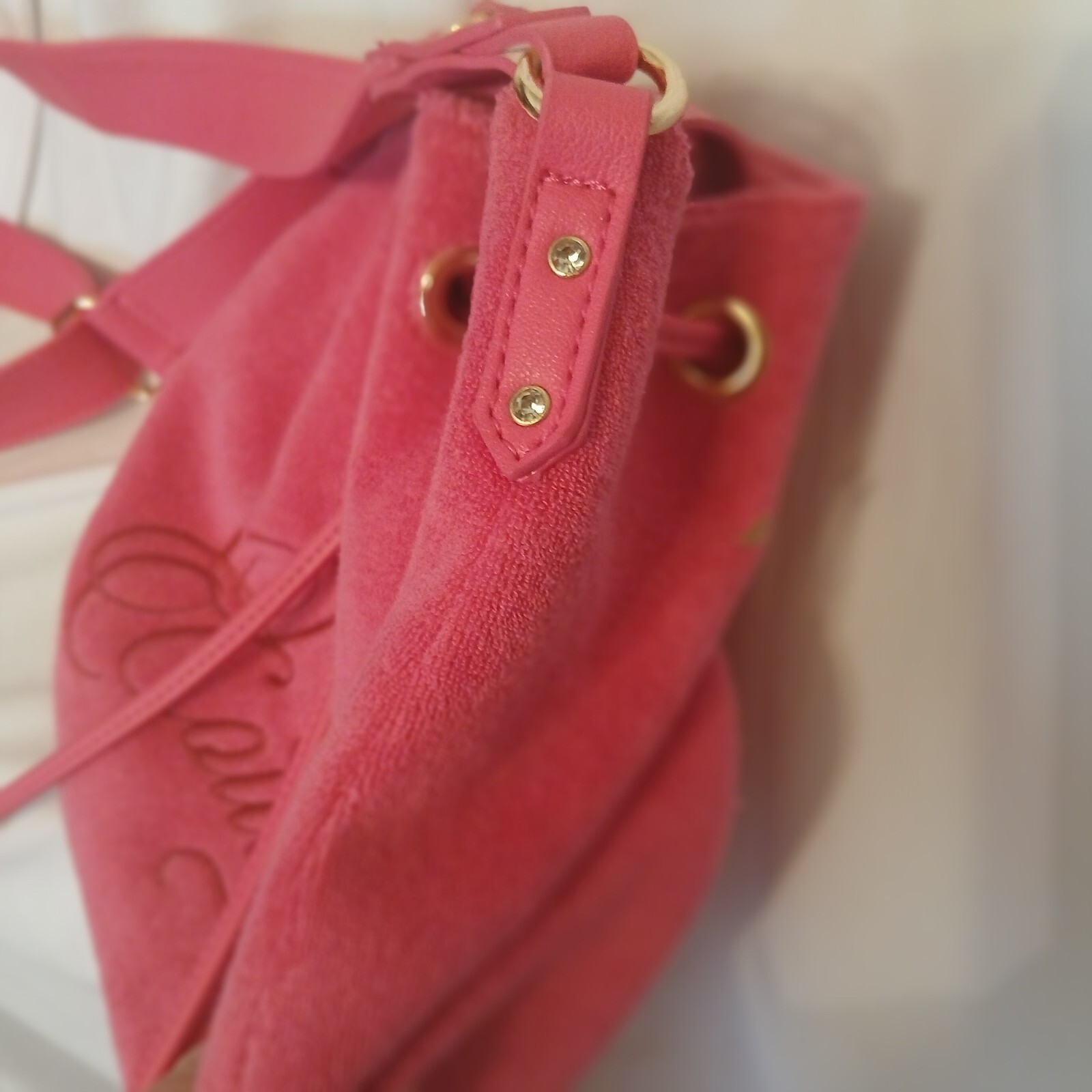 Juicy Couture Beach Couture Crossbody Terry Cloth Pink Flash Bucket Bag New