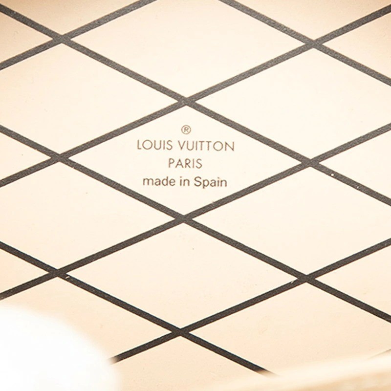 LOUIS VUITTON Monogram Mini Boite Chapeau Women’s Shoulder Bag M44699 Authentic