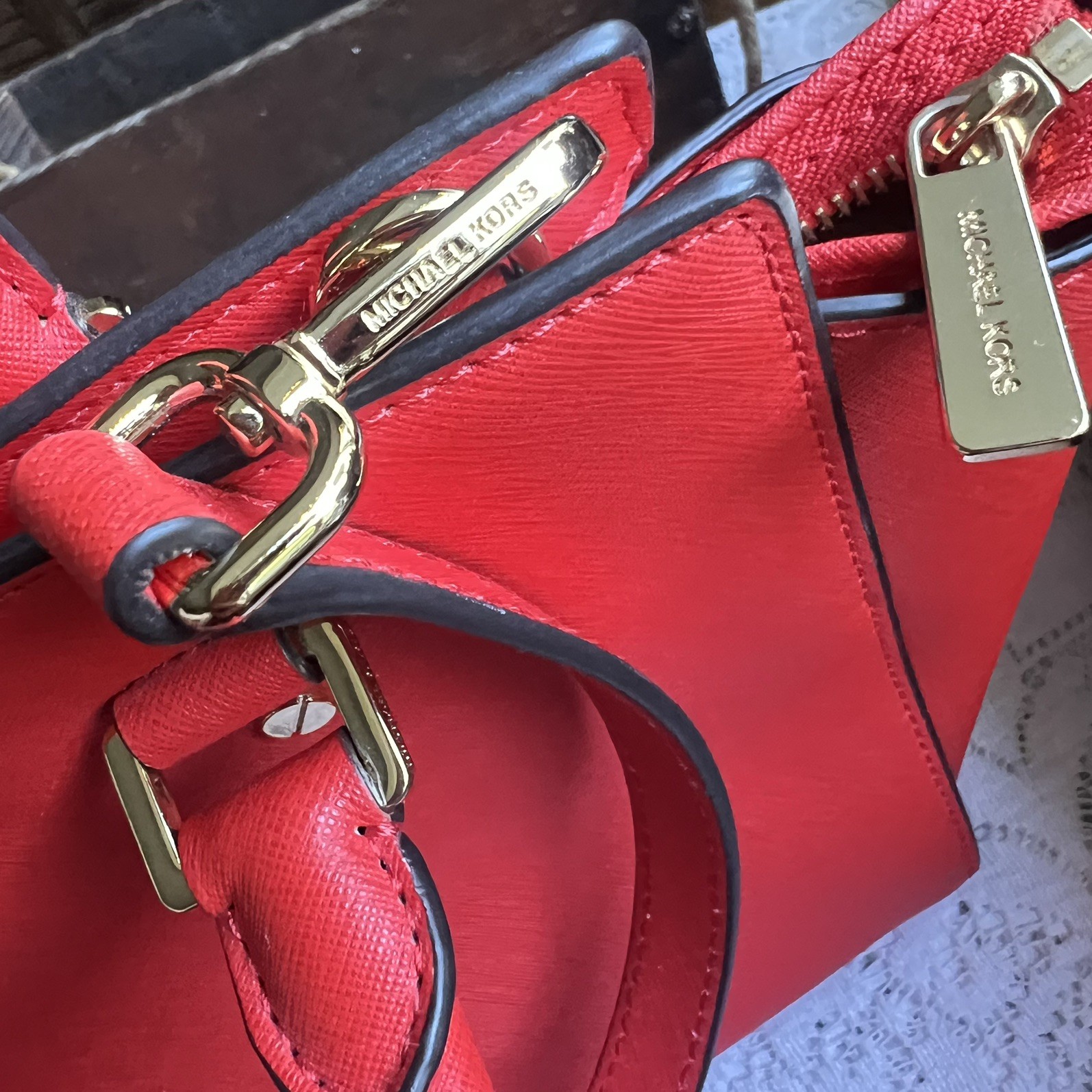 NWOT Michael Kors Selma Saffiano Leather Medium Top Zip Satchel Watermelon