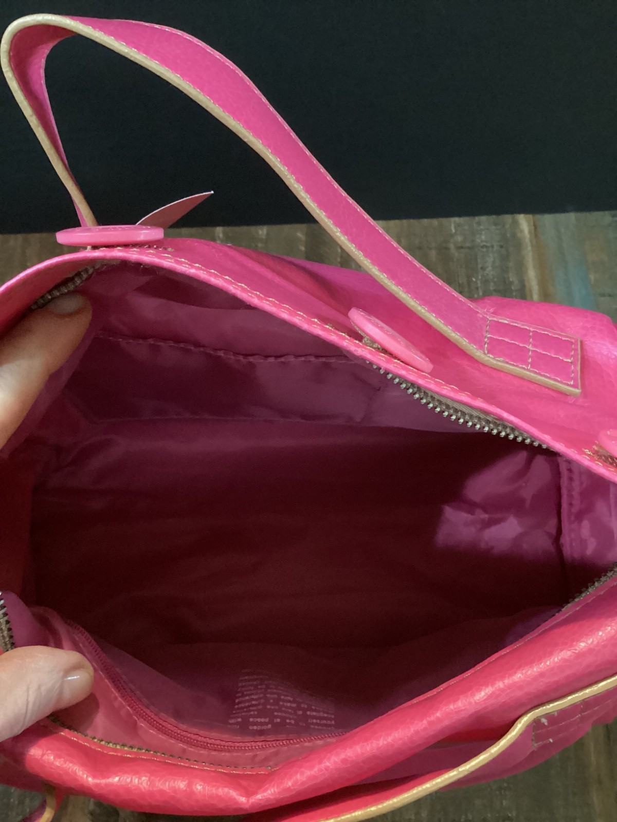 New “Matt & Nat” Vegan Handbag Bouton fuschia Faux Leather purse