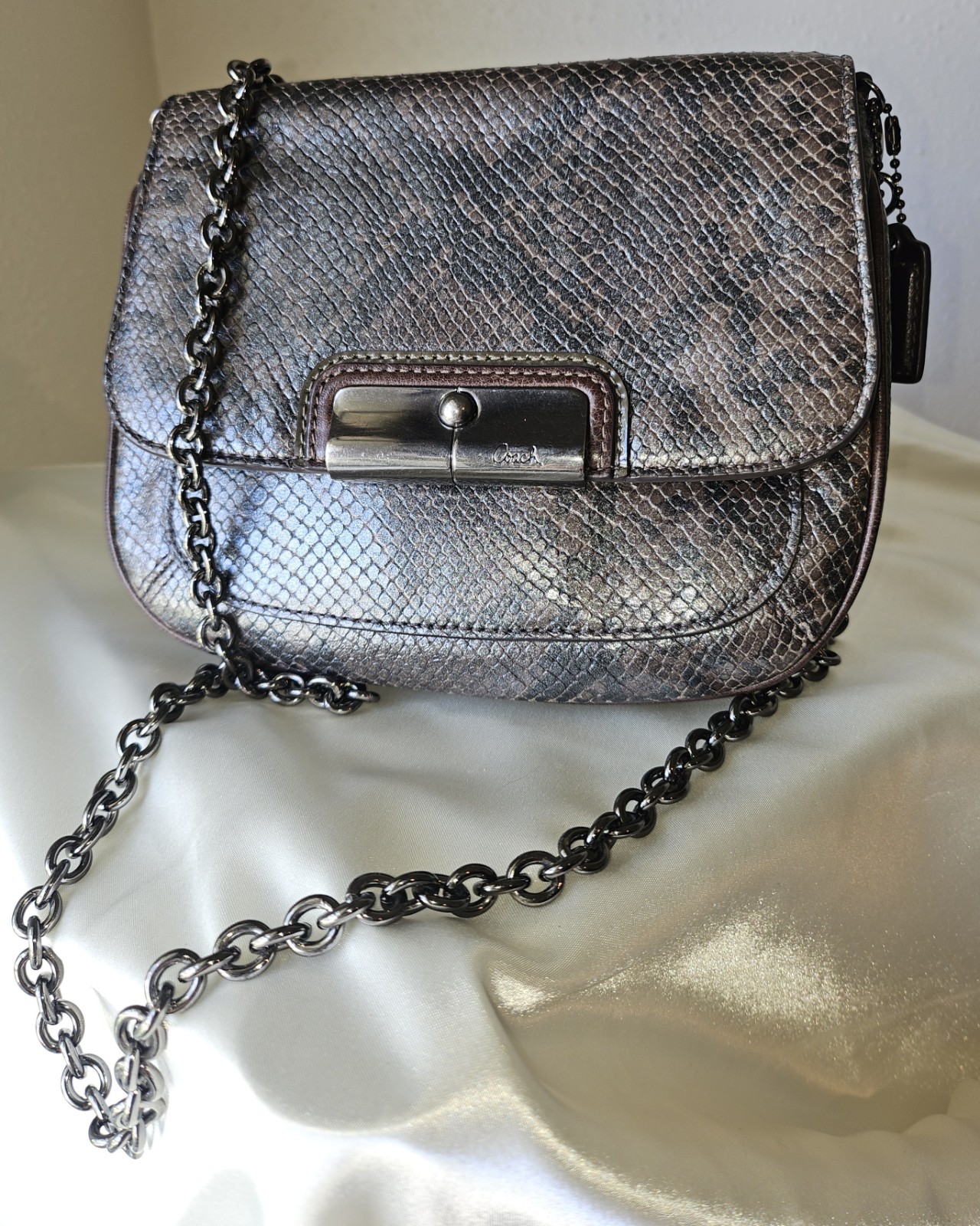 Coach Dark Grey Snakeskin Crossbody/Clutch Bag 8″ x 6.5″ 23″ Drop