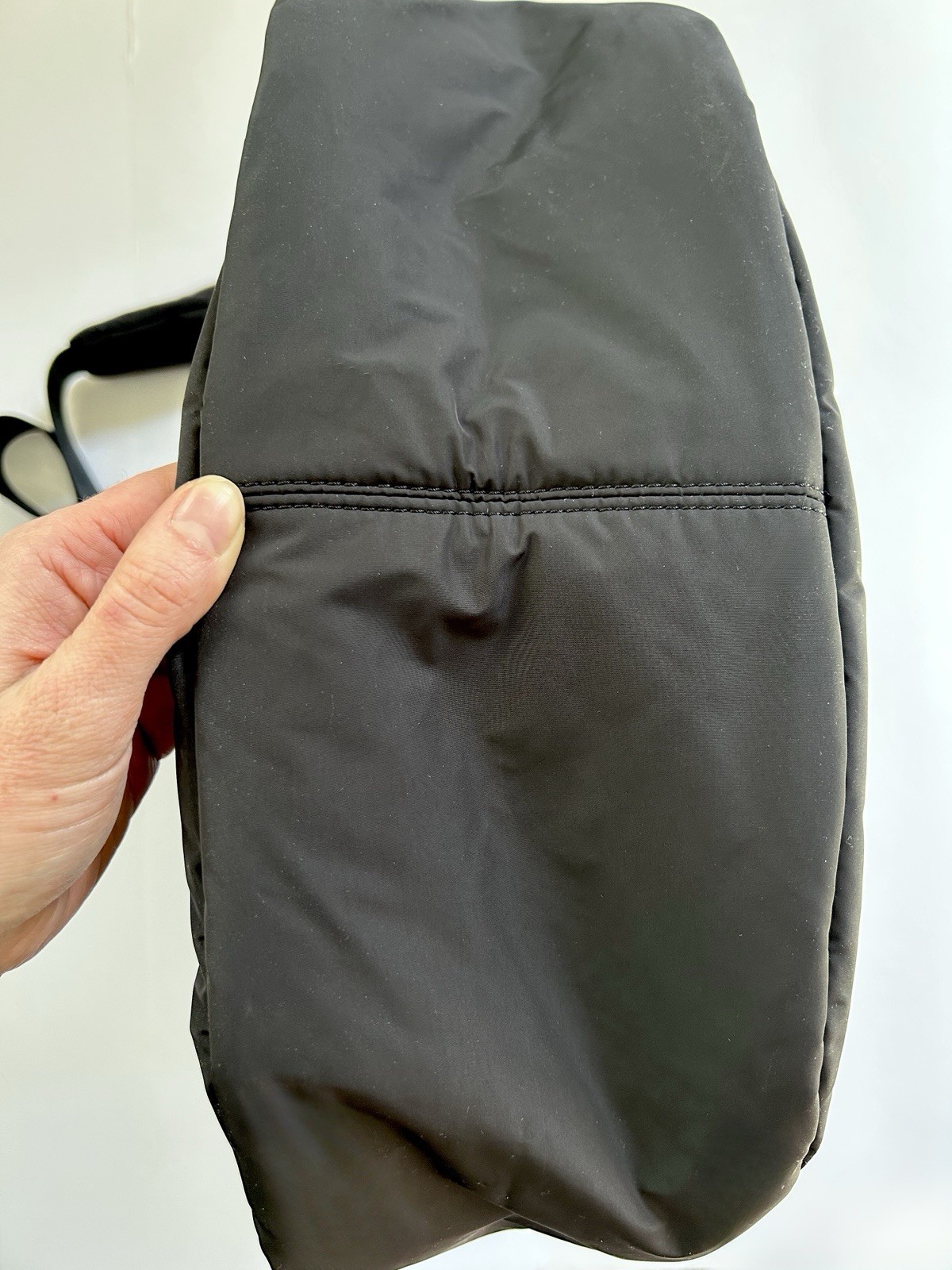 NEW! Athleta ALL ABOUT MEDIUM CROSSBODY HOBO BAG Black, Water Repellent Recycled