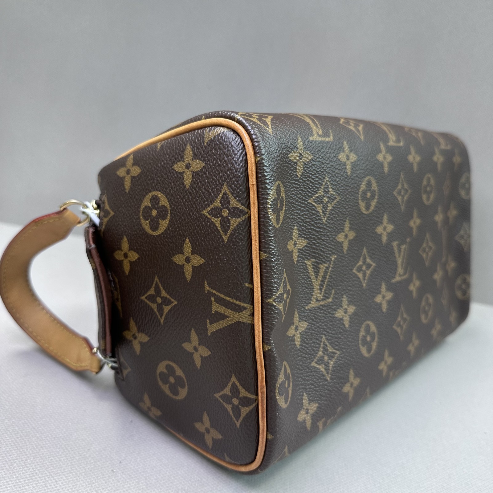 Louis Vuitton Dopp Kit Monogram Canvas Brown Pre-Owned Travel Toiletry Bag