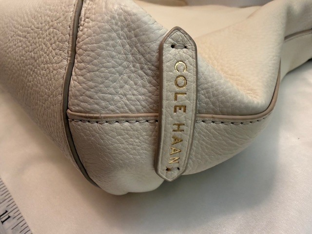 Cole Haan Handbag PEBBLED CREAM/Brown trim LEATHER Shoulder Handbag Purse NWOT