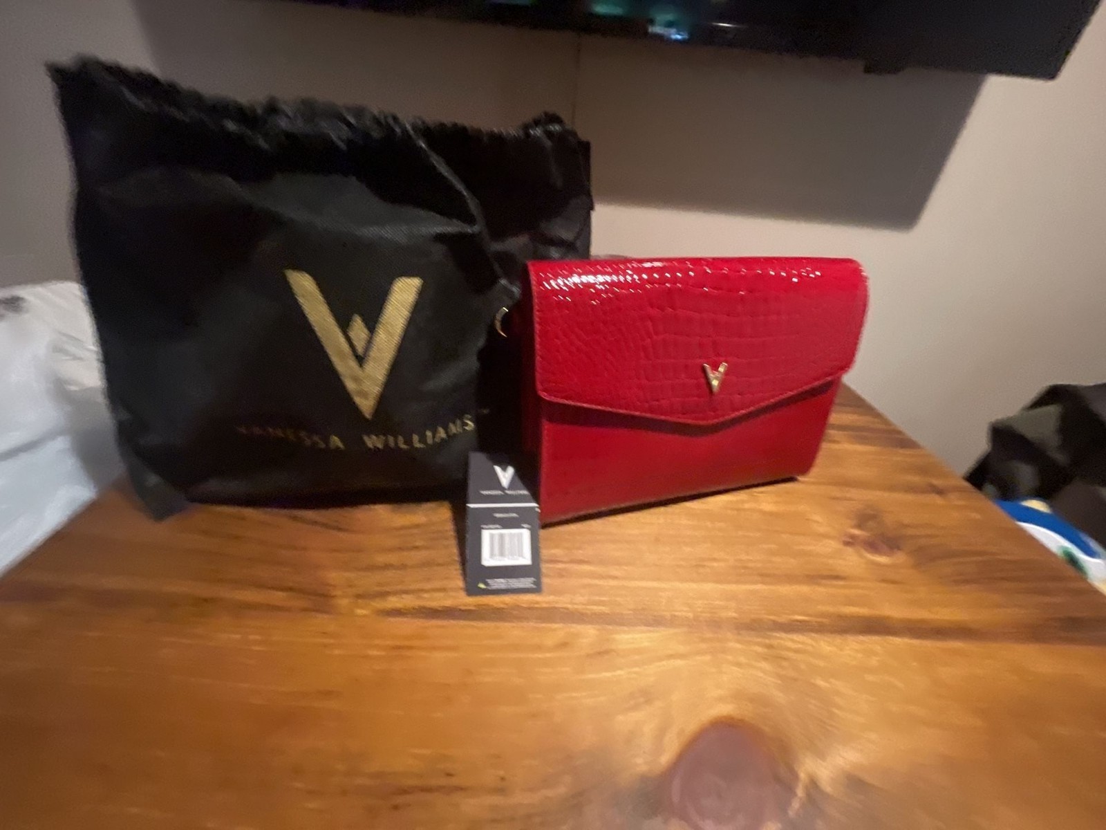 Vanessa Williams Red Croc-Embossed Patent Vegan Leather Envelope Crossbody Bag