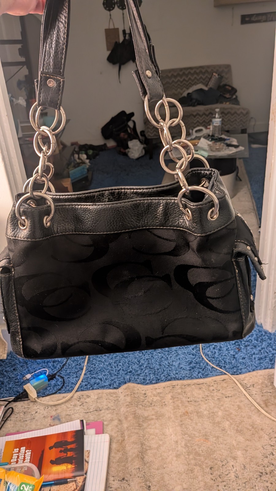 Coach Black Signature Shoulder Bag Silver Chain Strap Zip Closure Lined