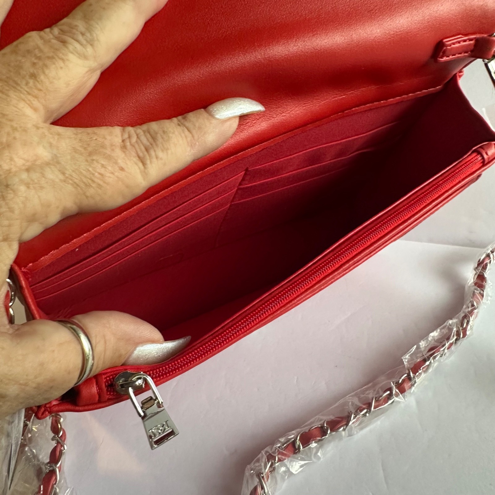NWT Badgley Mischka Crossbody Bag Red Quilted