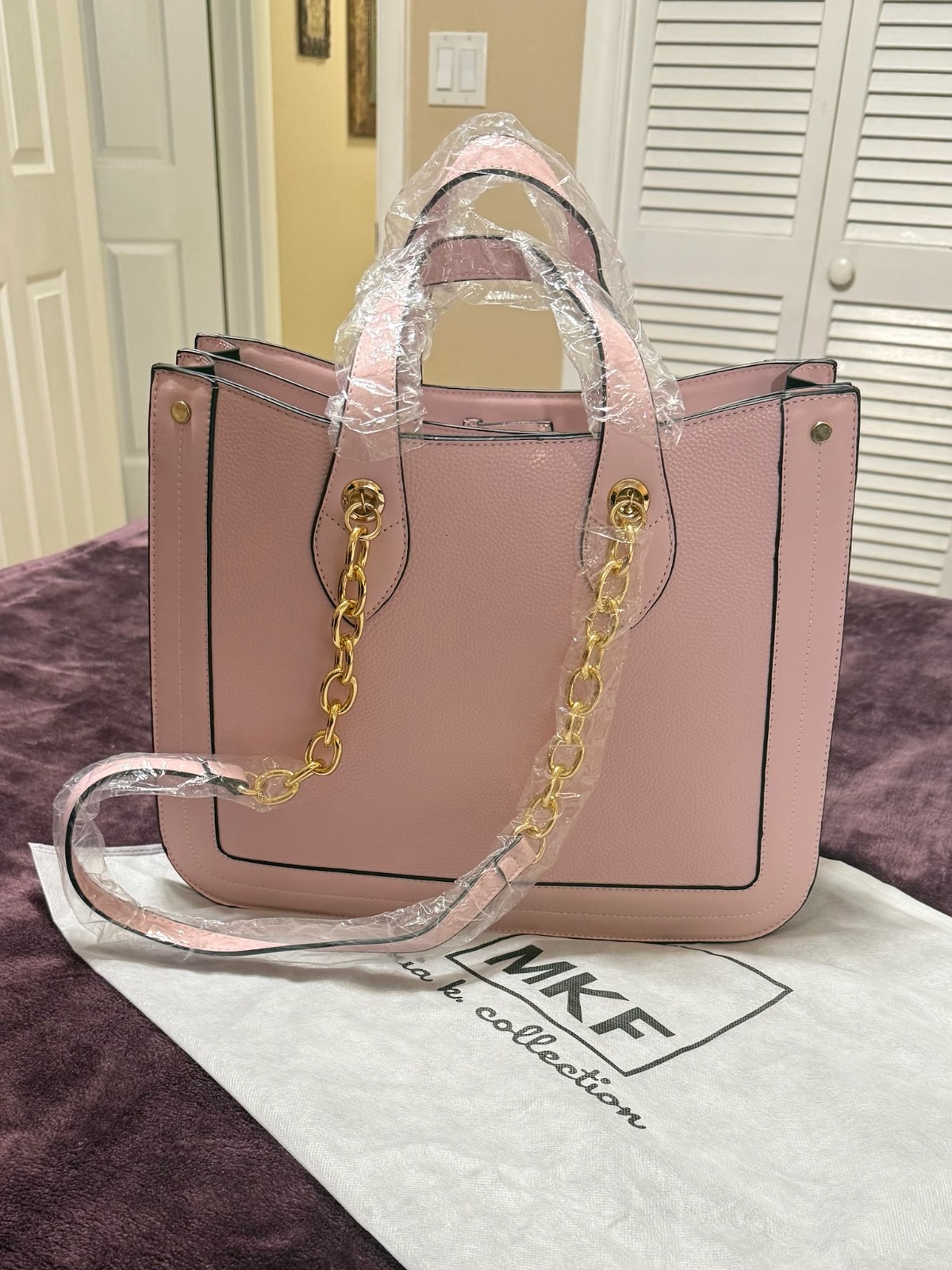 Mia K. Collection Pink Handbag