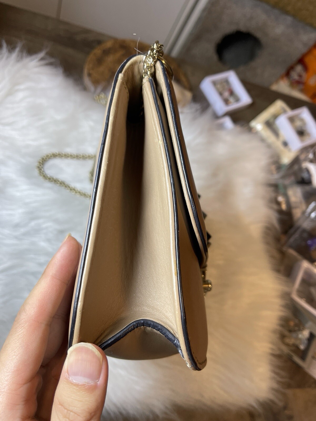 Valentino Garavani Rockstud Tasche Farbe Poudre Leather Shoulder Bag