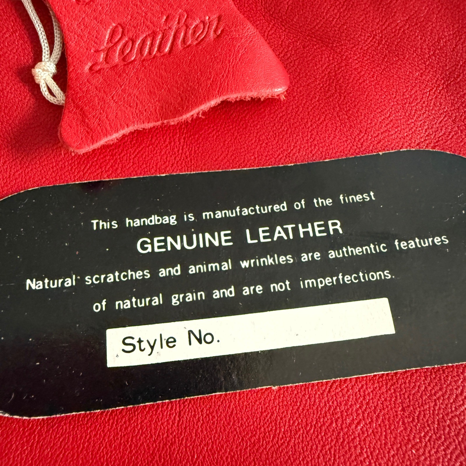 Vintage 80s Red Genuine Leather Shoulder Crossbody Bag Valencia Deadstock Korea