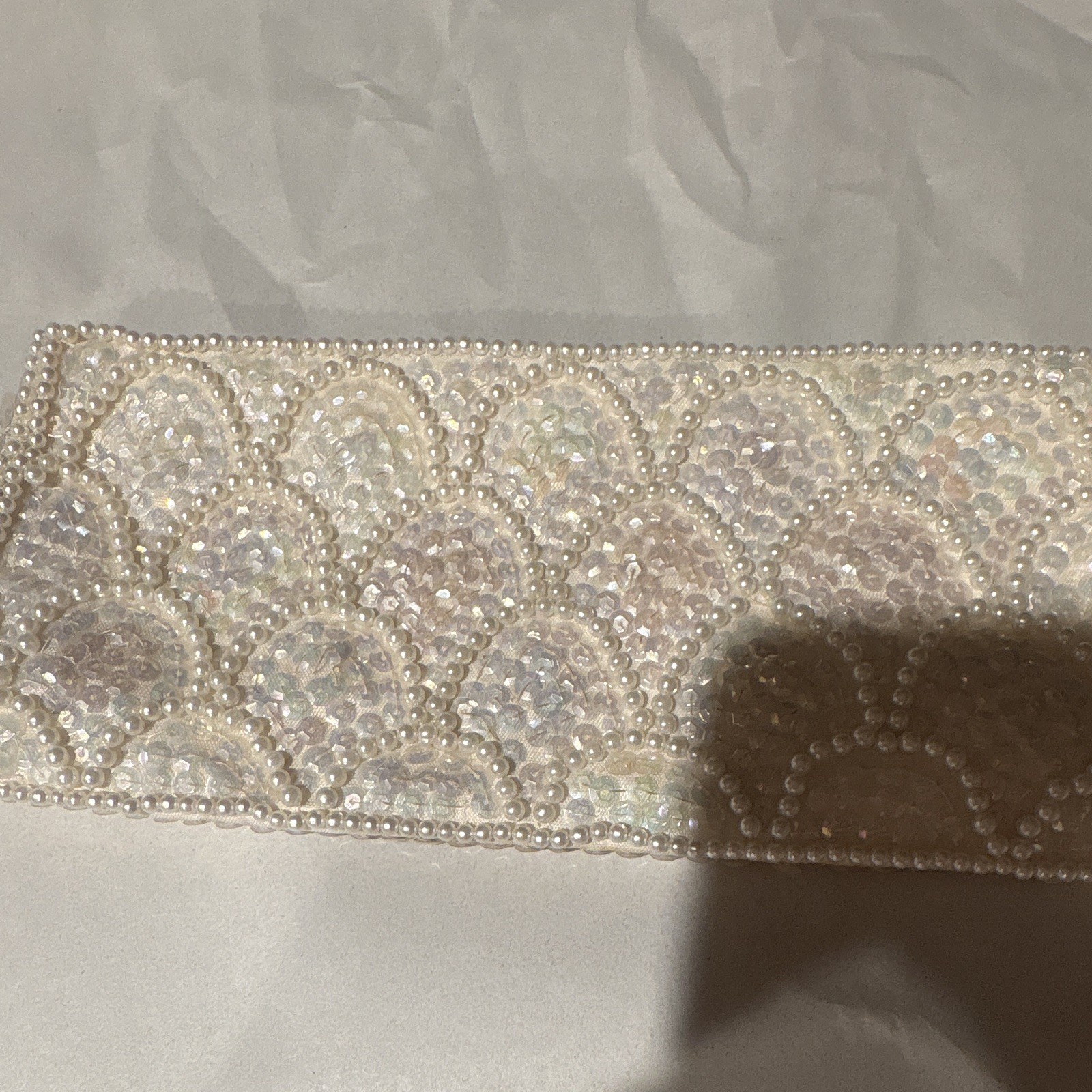 Bon Soir White Iridescent Beaded Clutch Lined Snap Closure Detachable Strap