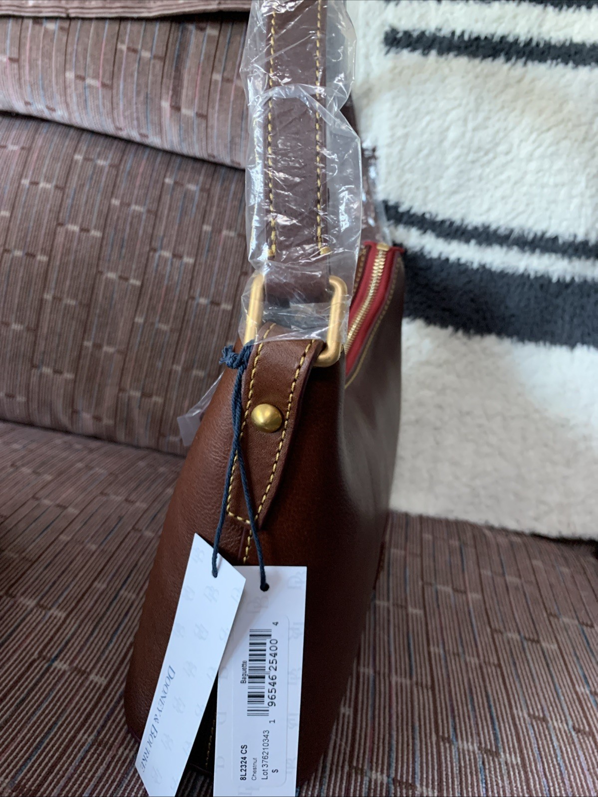 New Dooney & Bourke Sophisticated Florentine Baguette In Chestnut