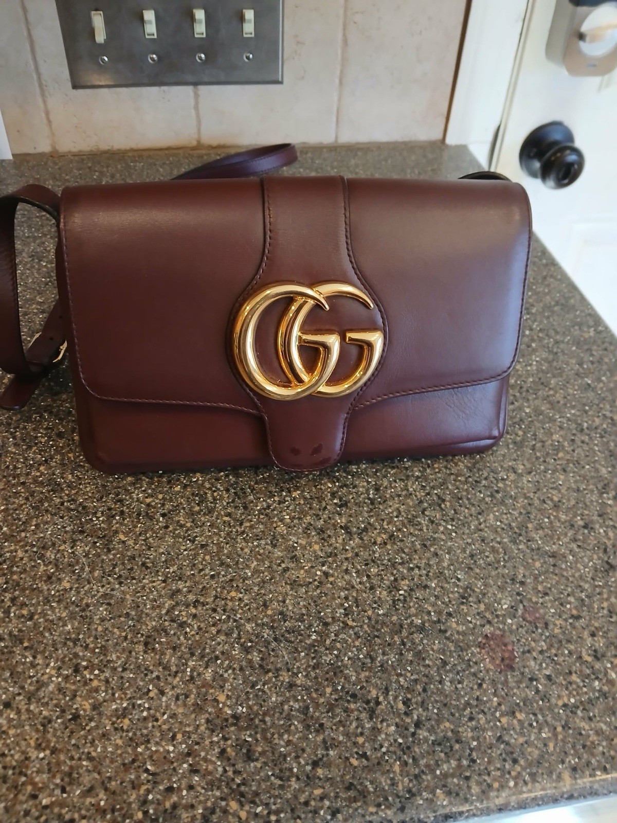 Authentic Gucci Arli Large GG Burgundy Leather Shoulder Bag Gold Hardware