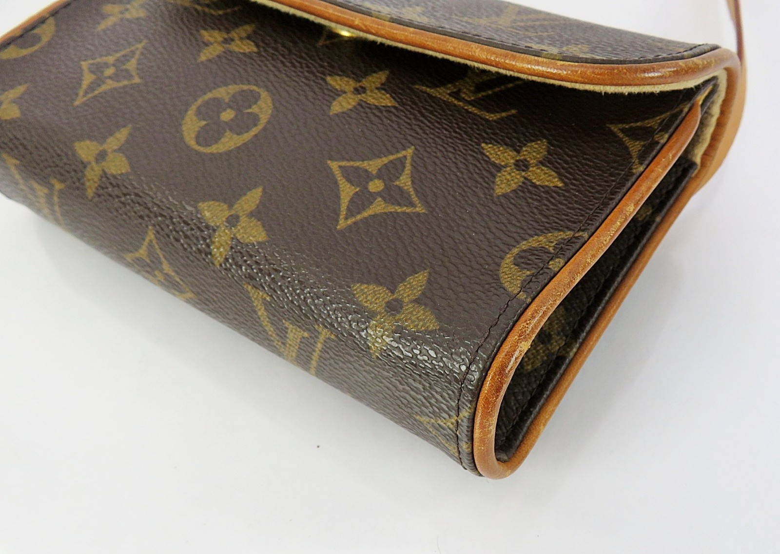 Authentic LOUIS VUITTON Florentine Monogram Waist Belt (XS) Pouch #63808