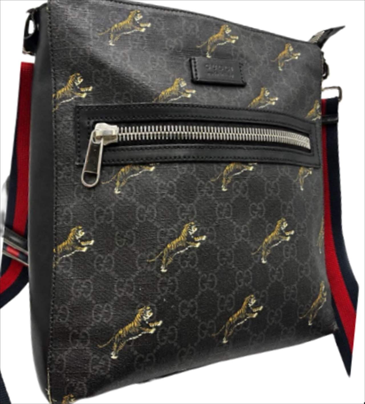 GUCCI Messenger Bag GG Supreme Canvas Tiger Print W10.6xH12.2″ Strap: 39.4″