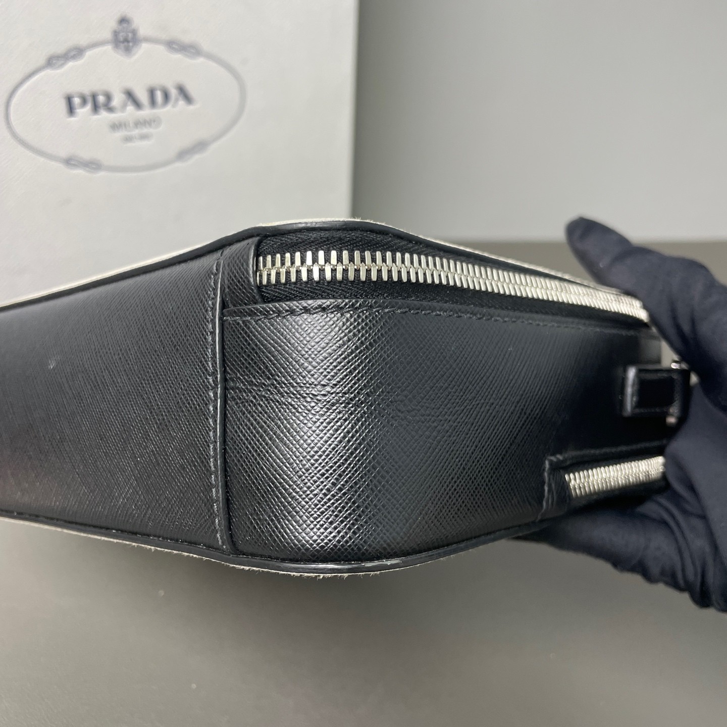 Prada Pre-Owned Authentic Camera Bag Colorblock Leather Free Tracked Shipping