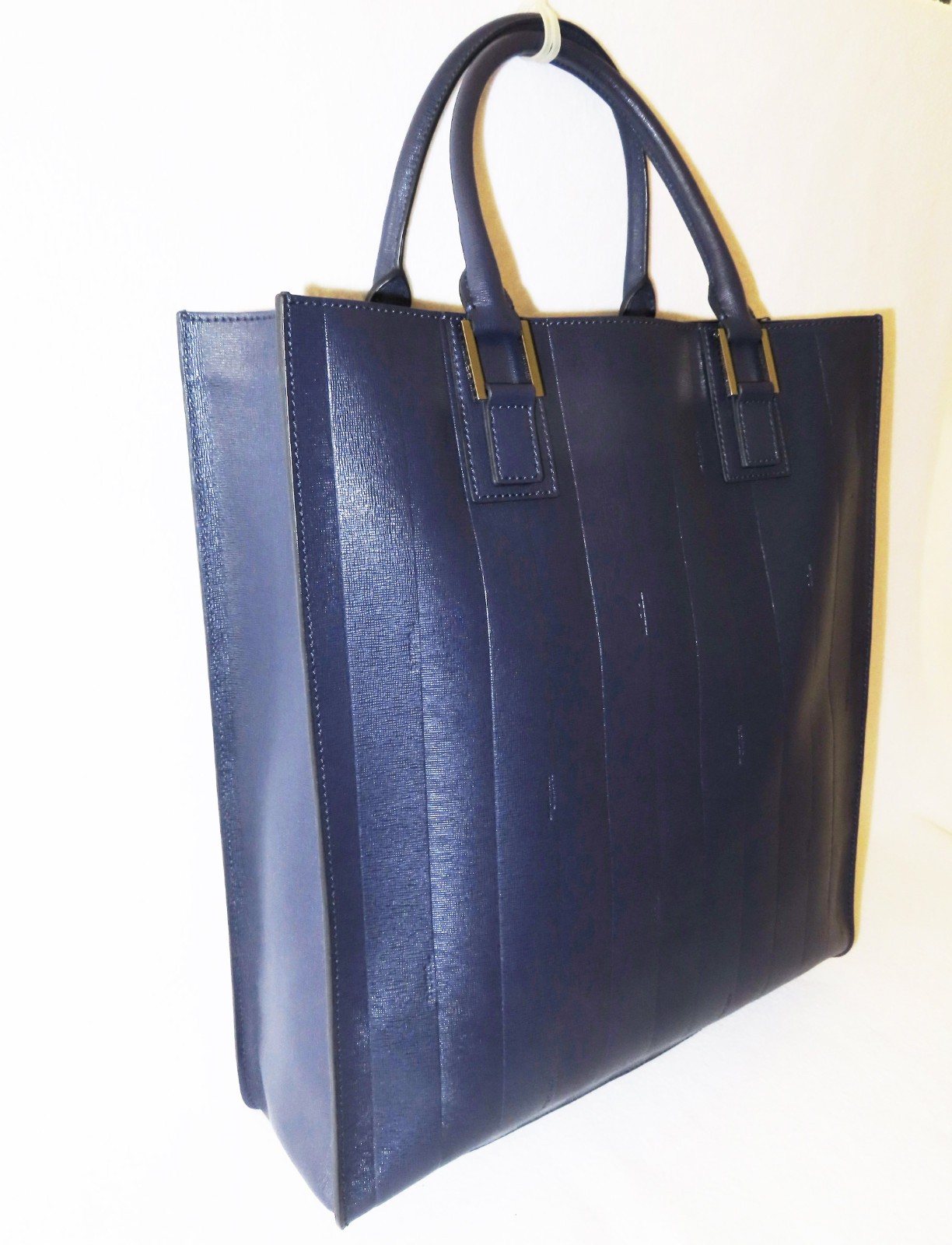 FENDI Sophisticated PEQUIN NAVY LEATHER LOGO TOTE Men/Women Unisex NWT $1560