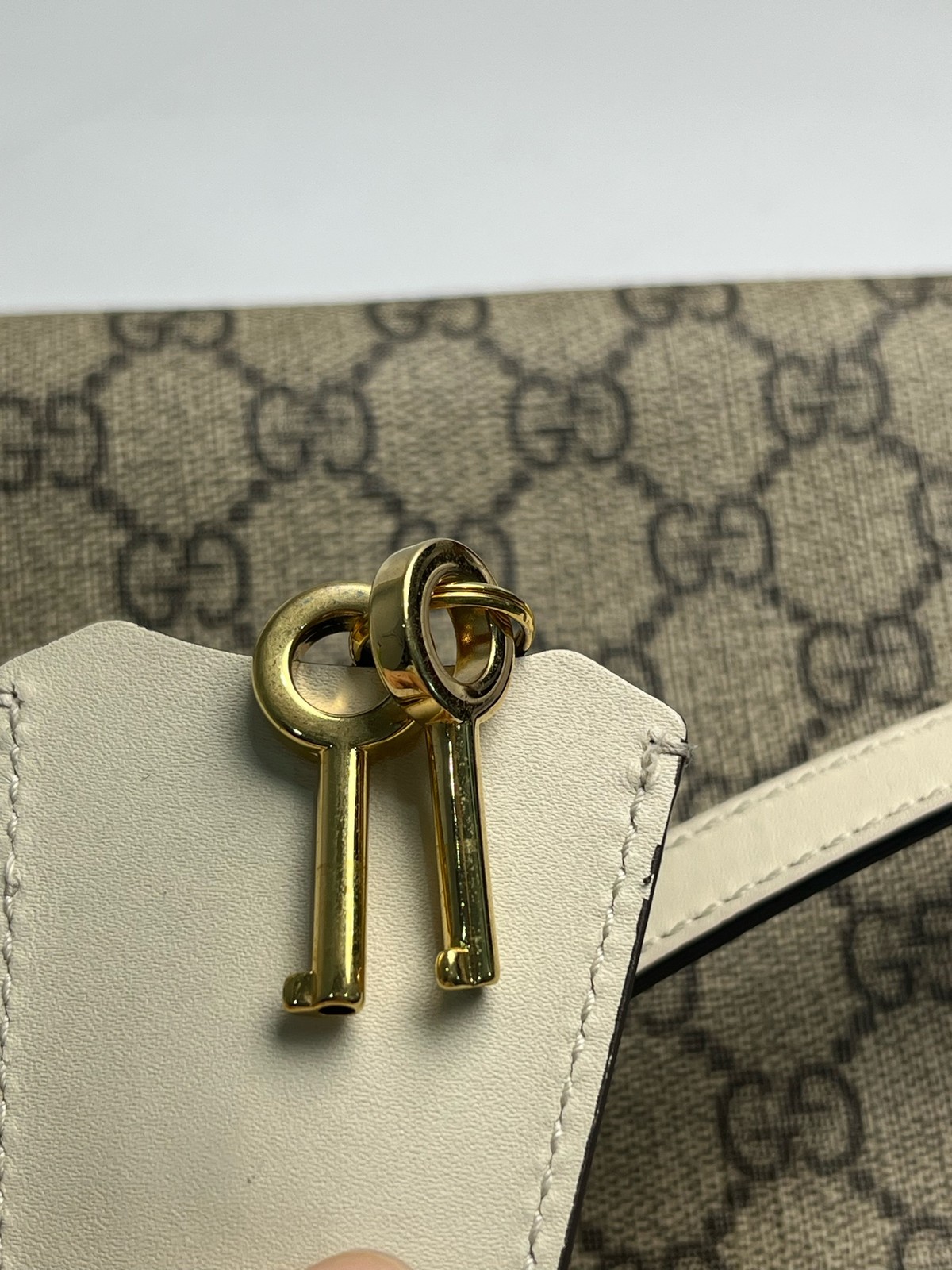 Gucci Padlock Normal Beige White GG Canvas Shoulder Crossbody Bag Duty Paid
