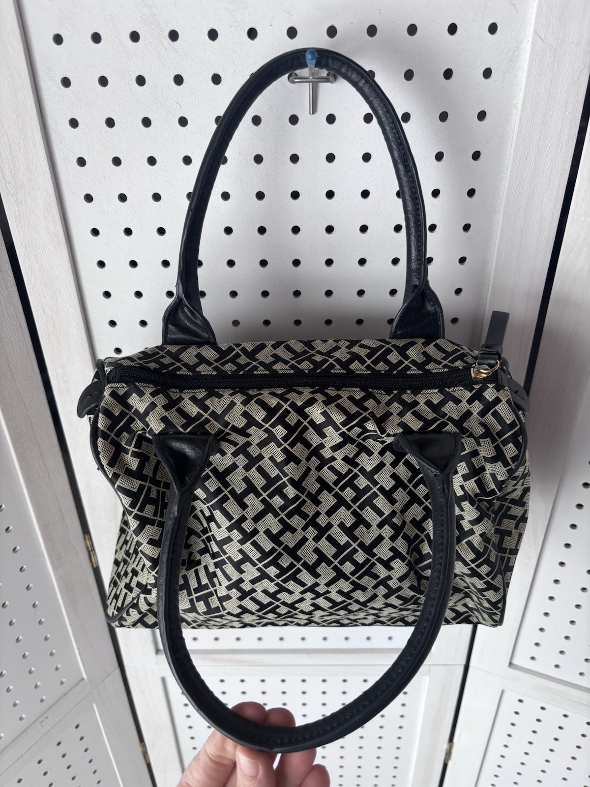 Tommy Halfiger Logo Top Handle Handbag Purse Satchel Black Faux Leather Fabric
