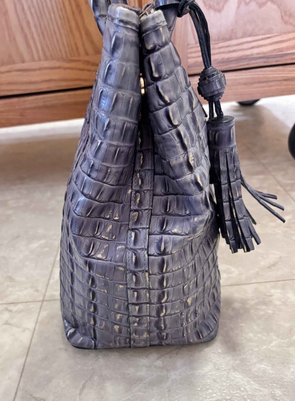 Brahmin Strada Anytime Expandable Tote Gray Croc Pattern Leather 14 X 10 X 6