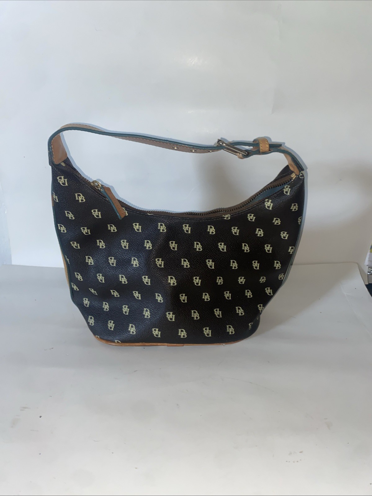 Dooney and Bourke Handbag Monogram logo, small handbag bucket purse shoulder
