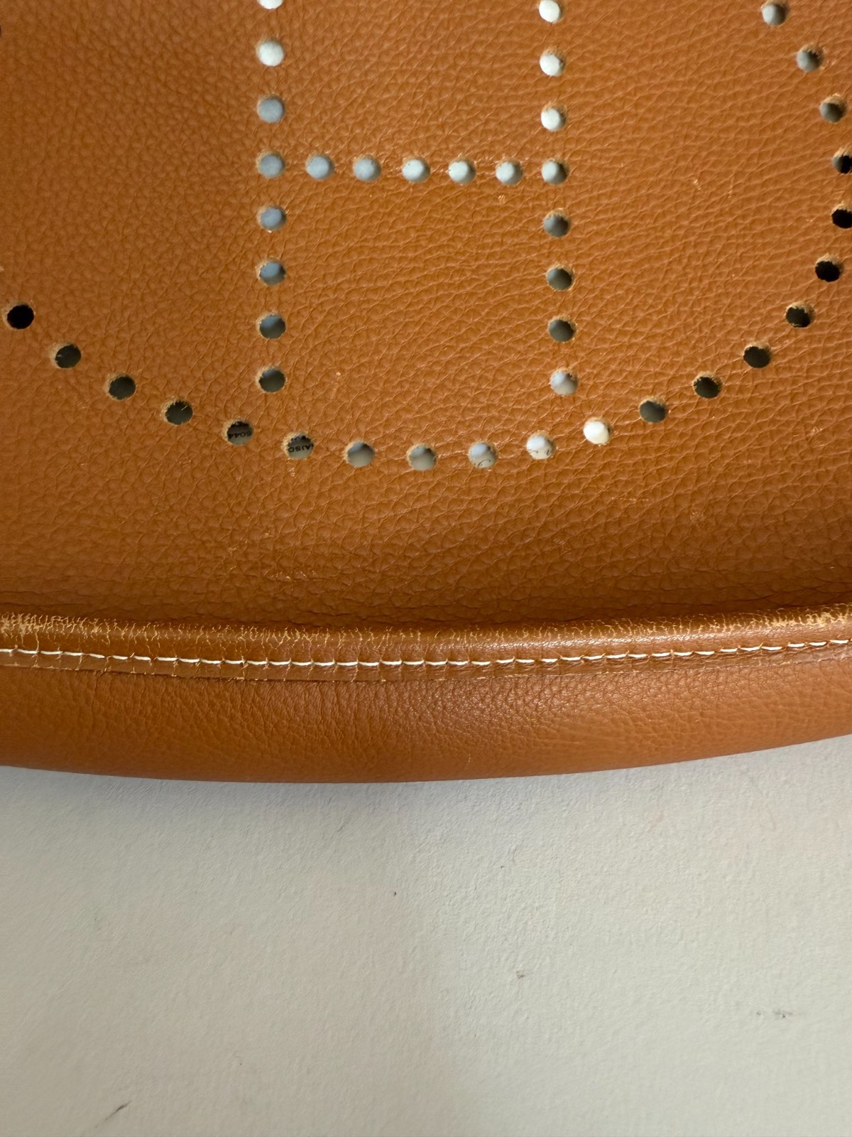 Authentic HERMÉS Evelyne 3 GM Shoulder Bag Leather, Goldtone Hardware