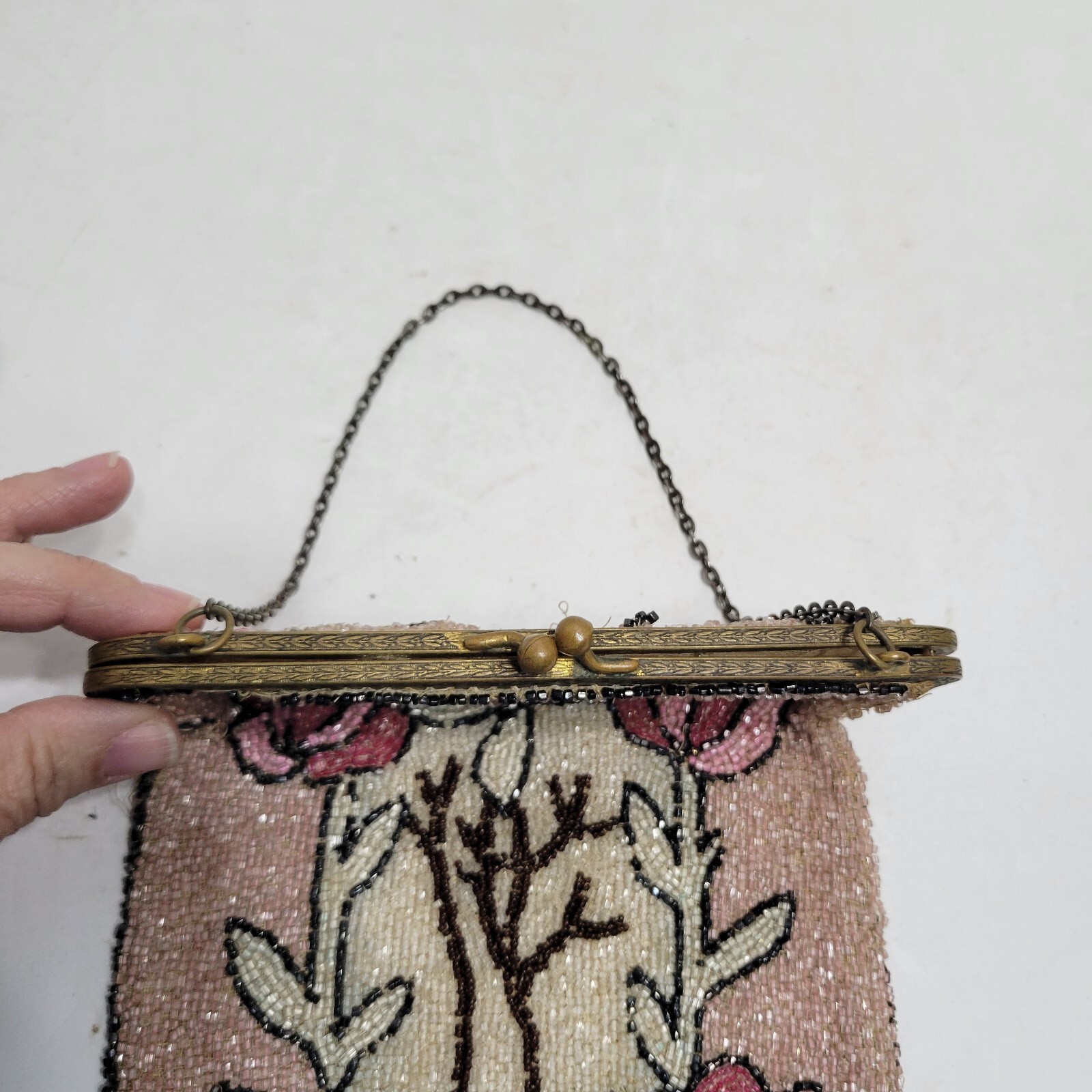 Old Vintage Pink Glass Beaded Floral Purse Gold Frame Handbag Victorian Snap Clo