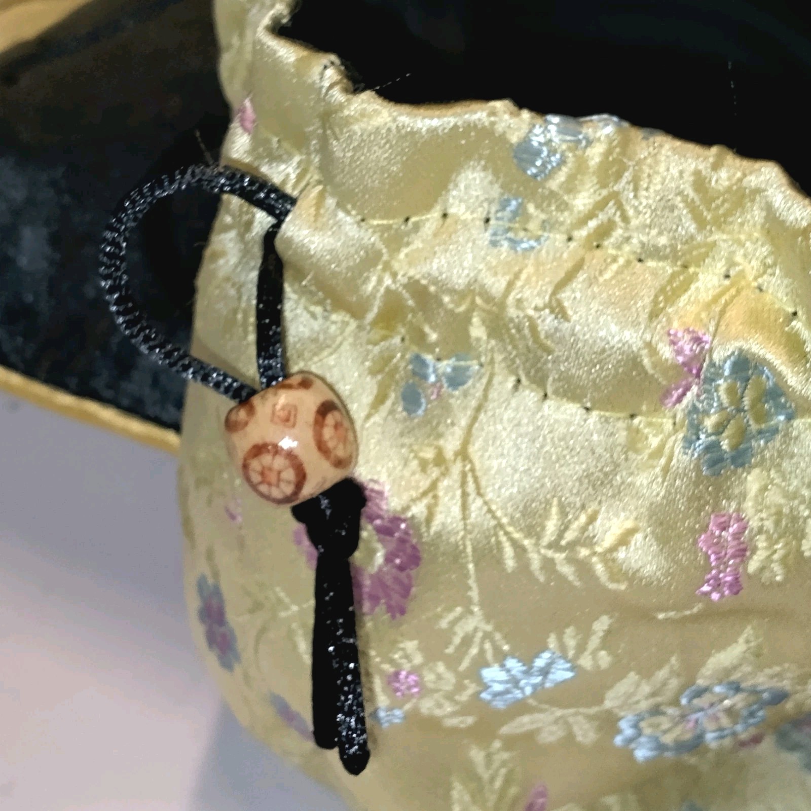 Yellow Asian Drawstring Kimono Makeup Bag – Satin Silky Embroidered Purse Clutch