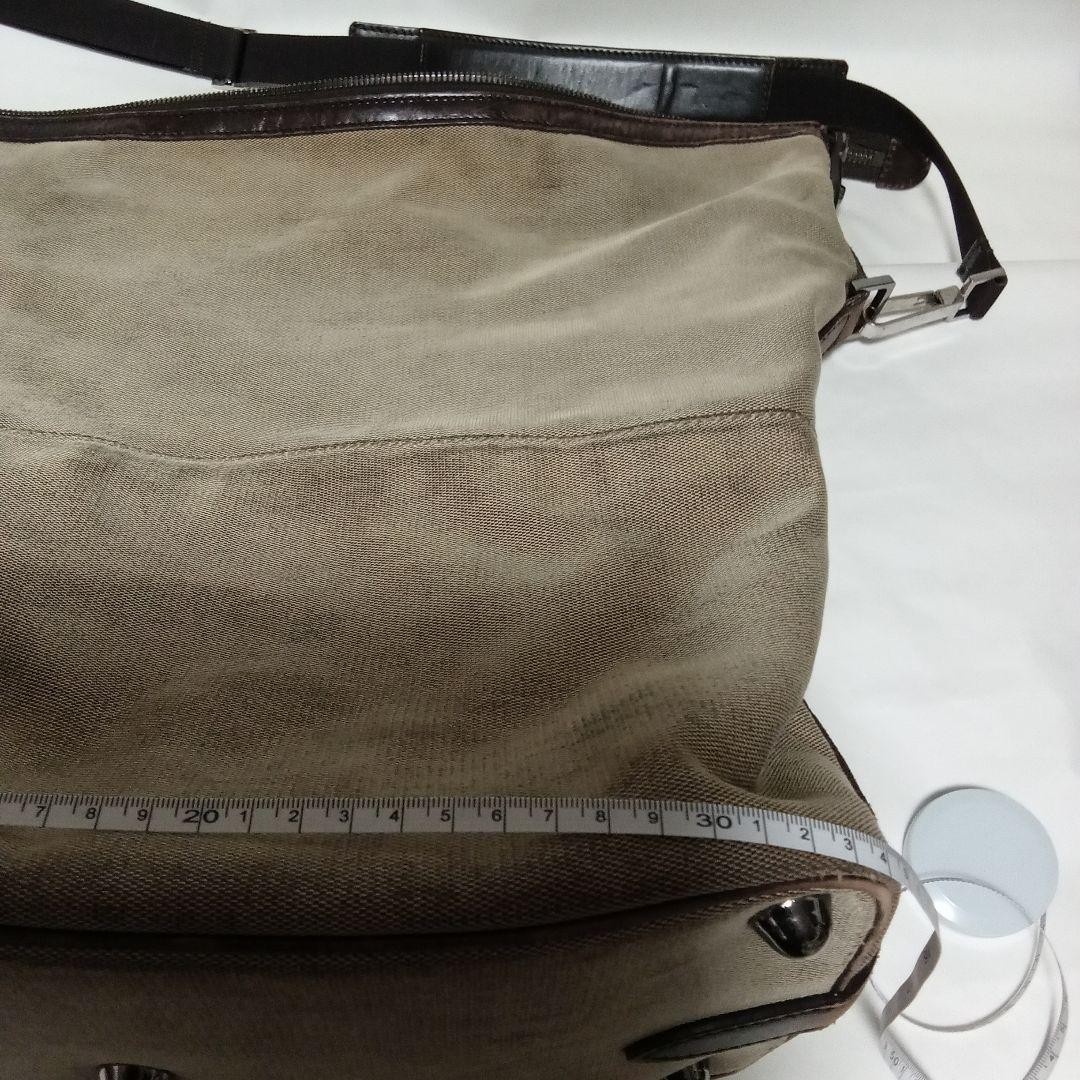 GUCCI Beige Canvas Shoulder Bag Adjustable 120cm Strap No Top Hardware Authentic