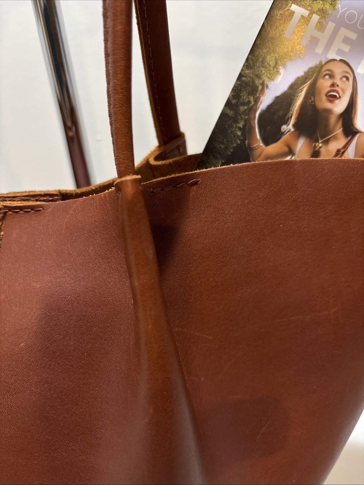 Portland Leather Goods Large Devan Bucket Tote in Chestnut