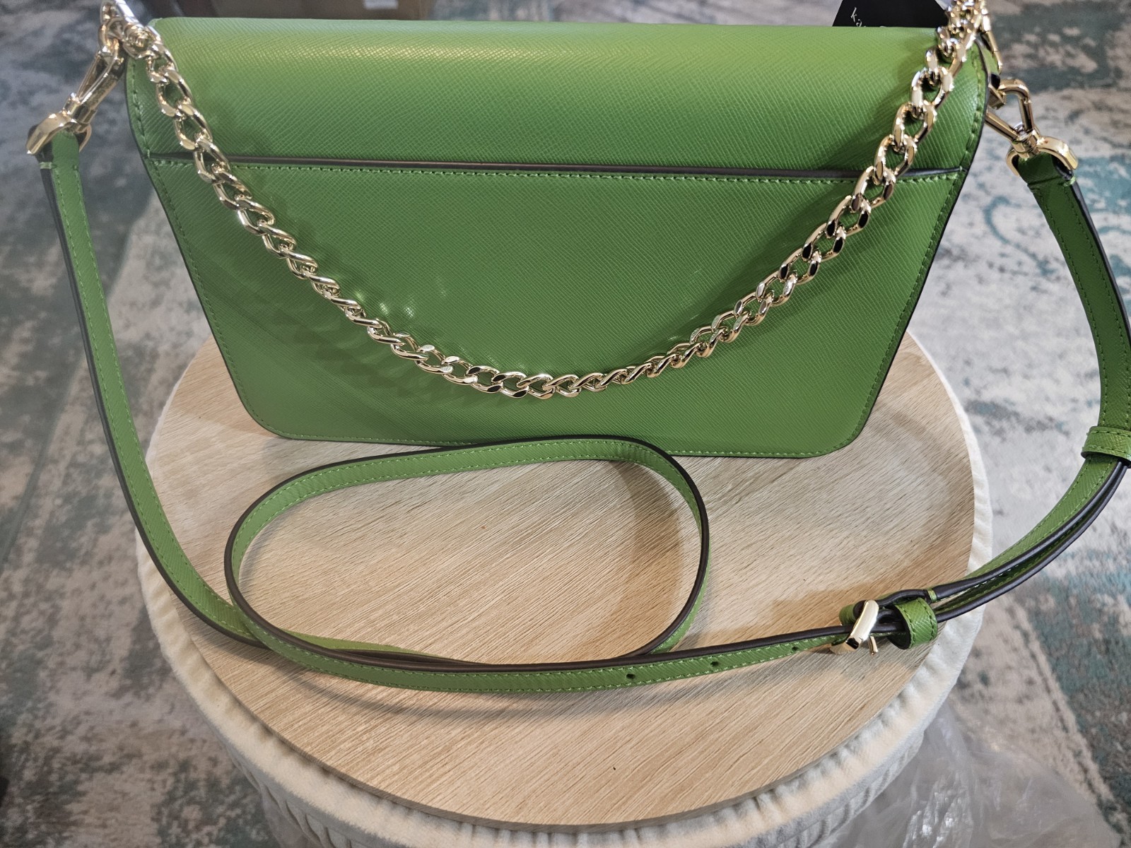 Kate Spade New York Small Green Crossbody Bag Gold Chain Strap Snap Closure
