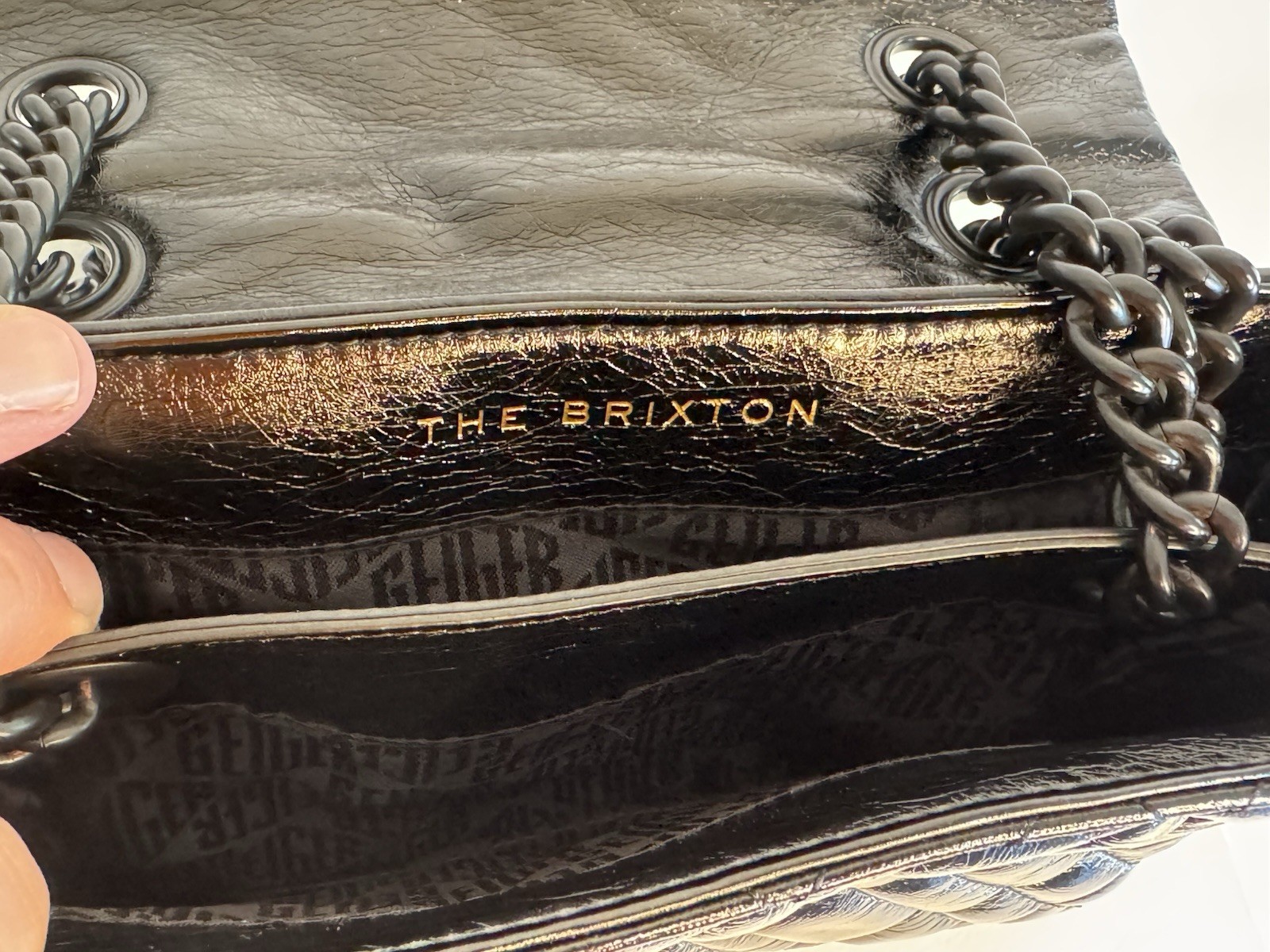 KURT GEIGER LONDON BRIXTON Lock Drench Black Patent Leather Shoulder Bag