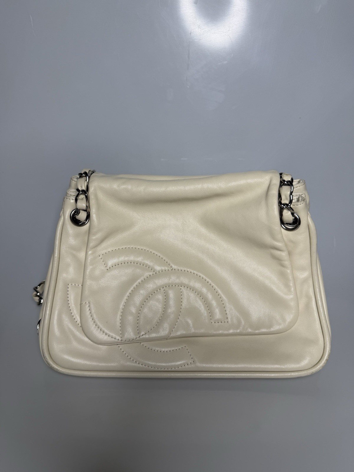 Authentic CHANEL Beige Ivory Leather, Chain Trim Flap Shoulder Bag