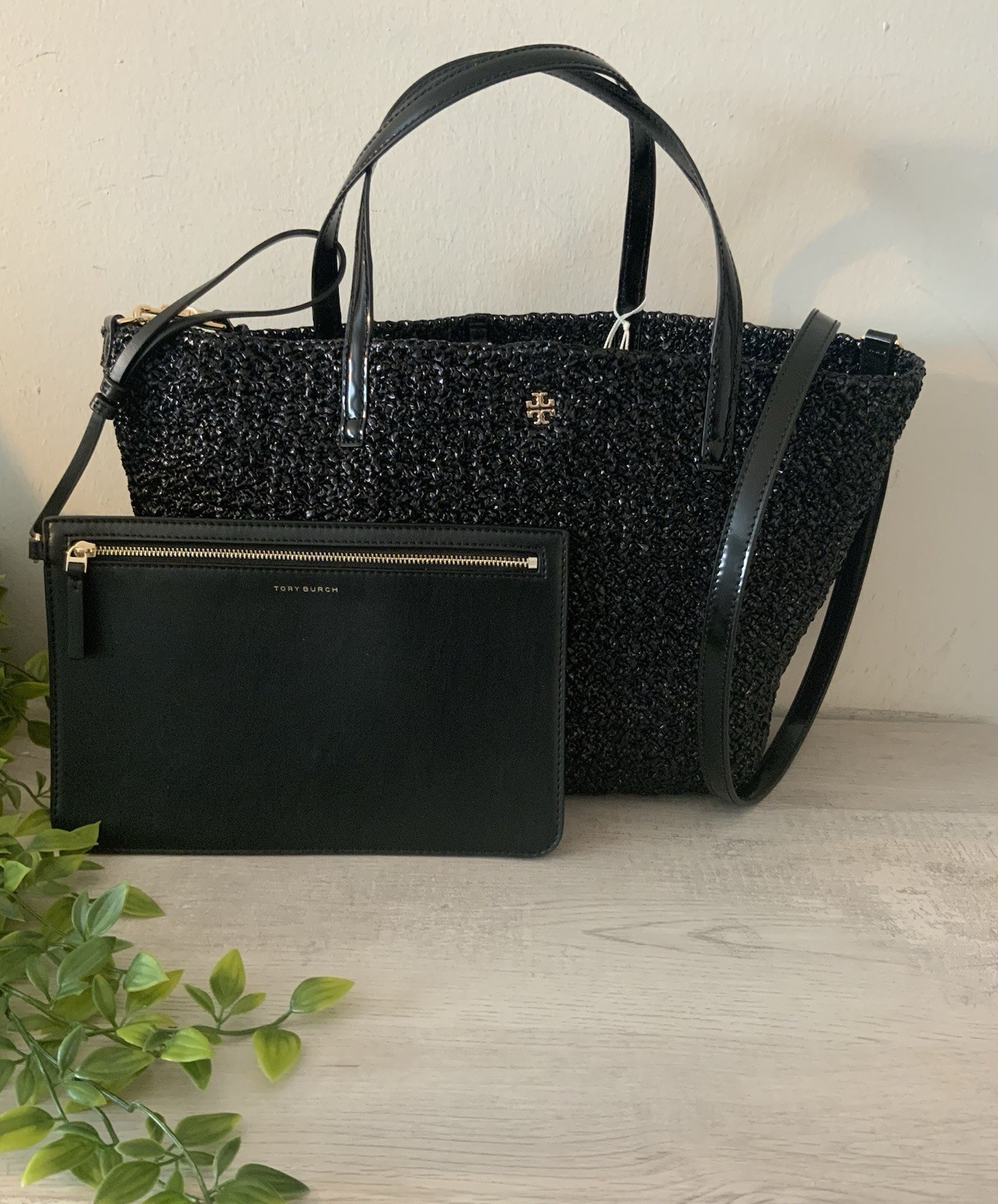 NWT TORY BURCH EMERSON LACQUERED RAFFIA TOTE W/LEATHER POUCH