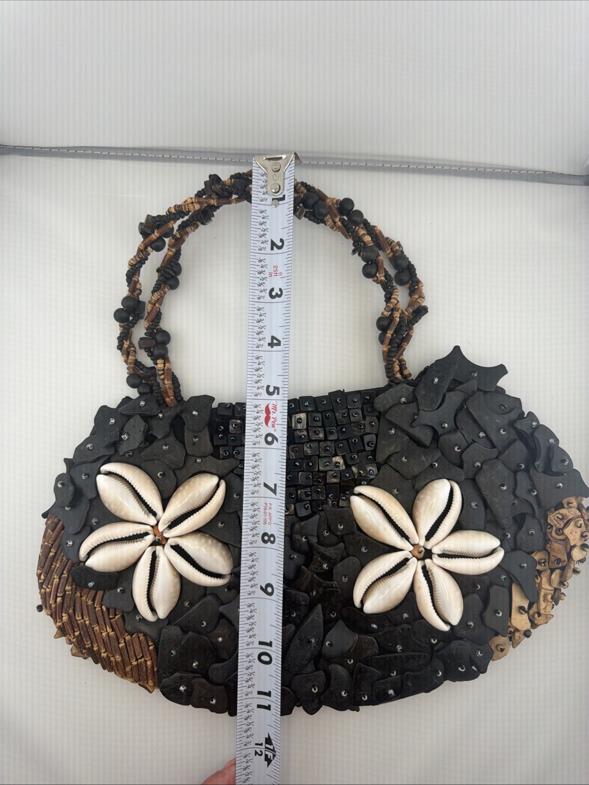 Vintage Seashell Purse Round Wooden Handles Ivory Boho evening bag Purse