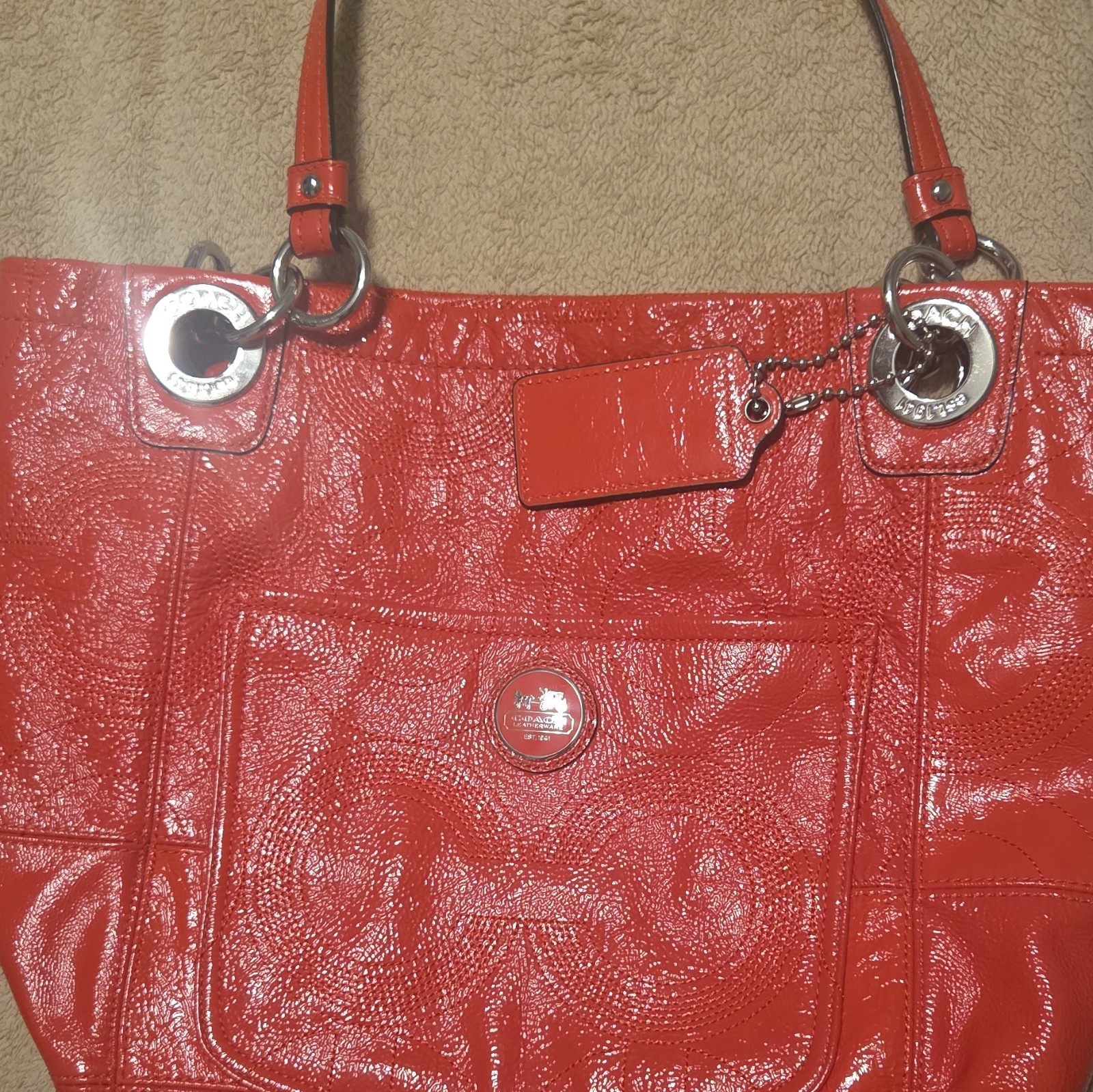 Coach Red Patent Tote Bag Zip Closure Logo Pattern Pink Lining Silver Charm