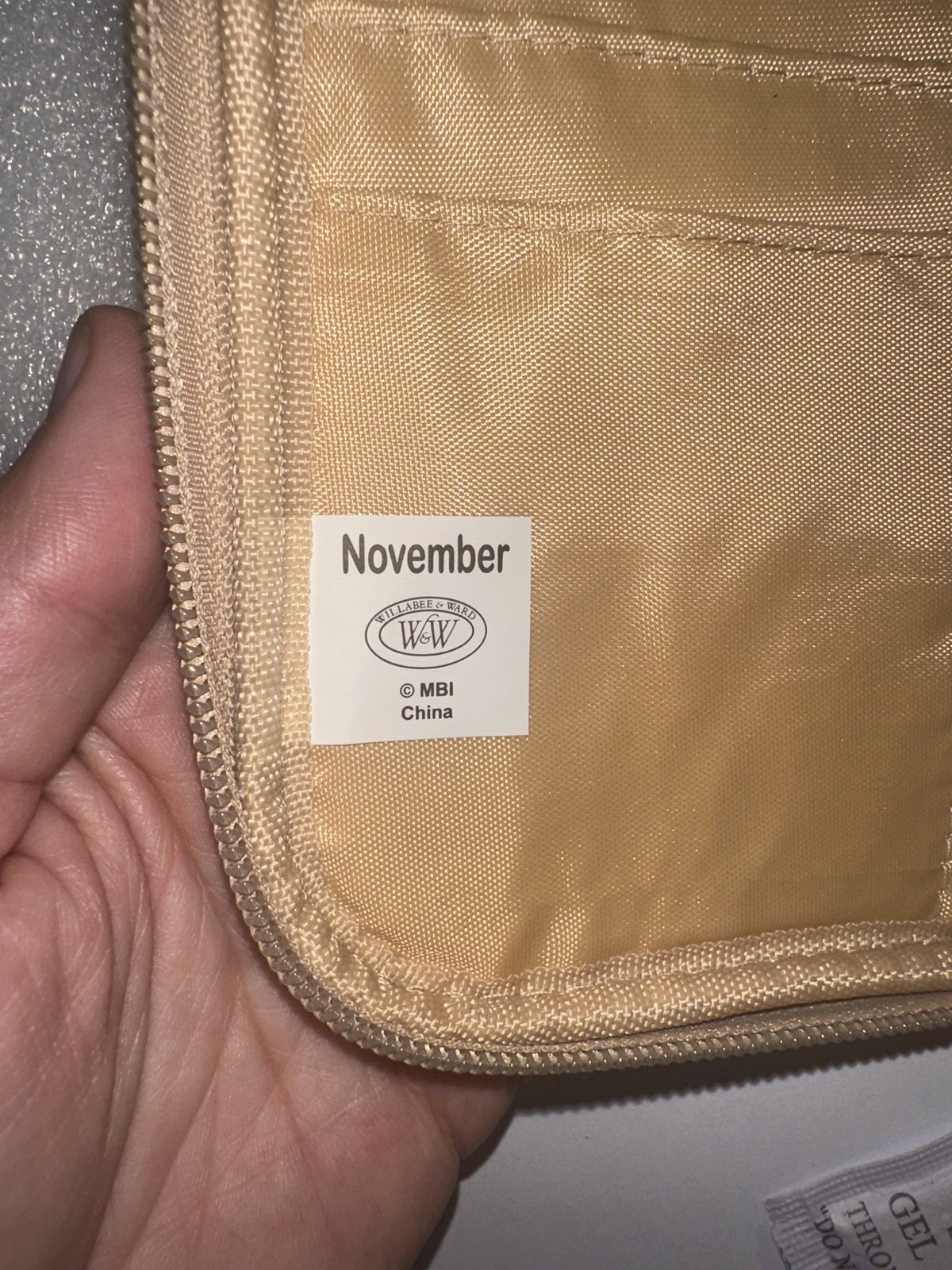 Brand New – “Seasonal Sensations” November Wallet – Willabee & Ward 7 1/2 Inches